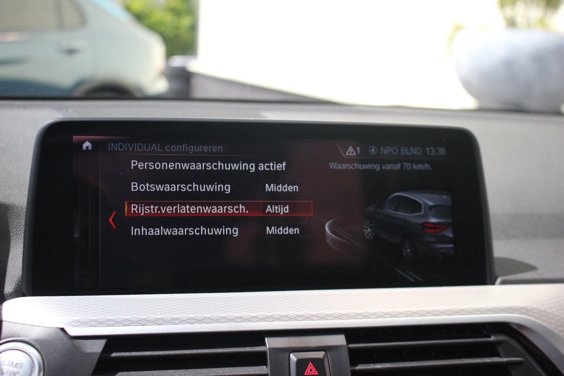 Foto van BMW X3 Xdrive20i
