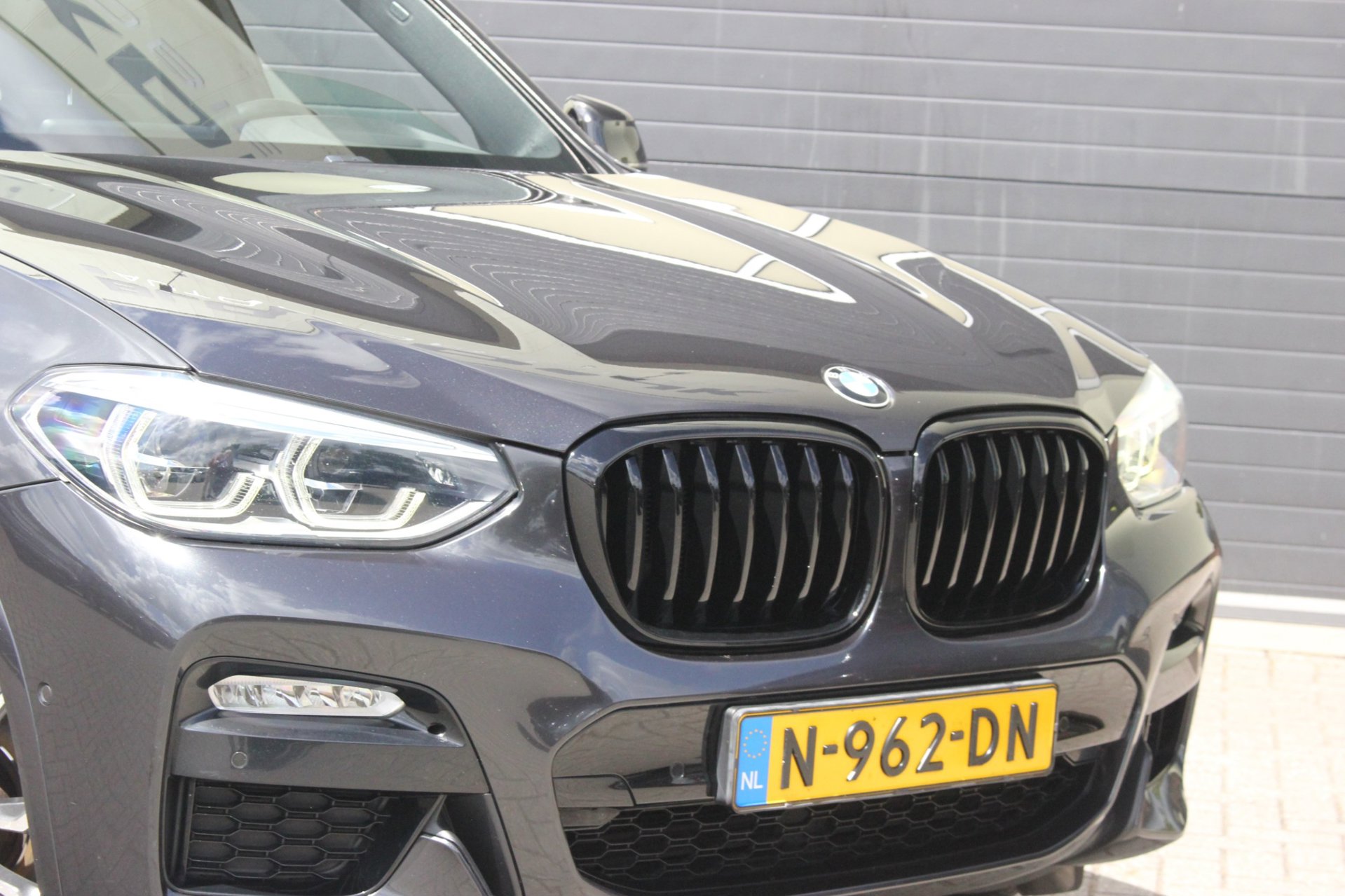 Foto van BMW X3 Xdrive20i