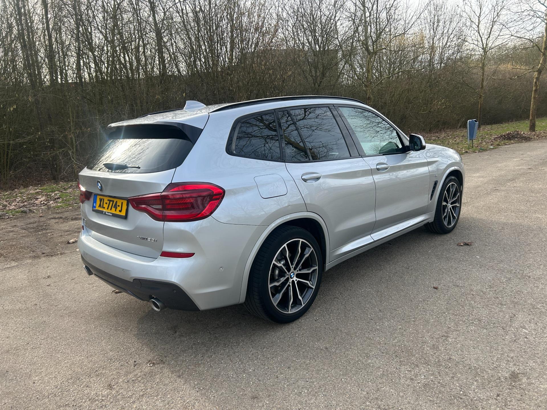 Foto van BMW X3 Xdrive20i