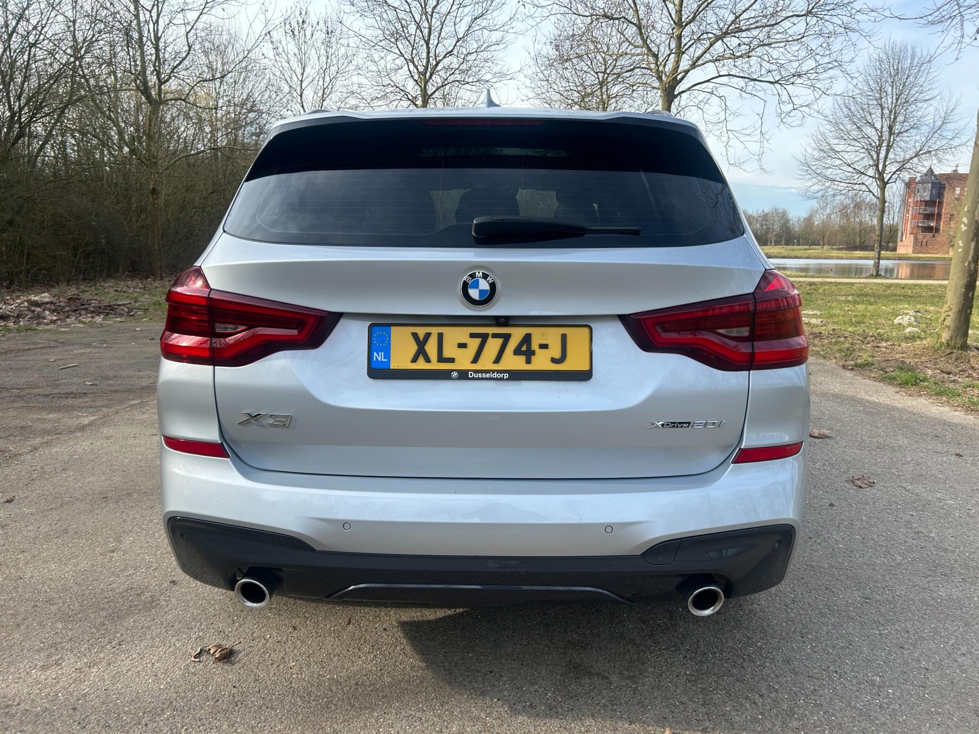 Foto van BMW X3 Xdrive20i
