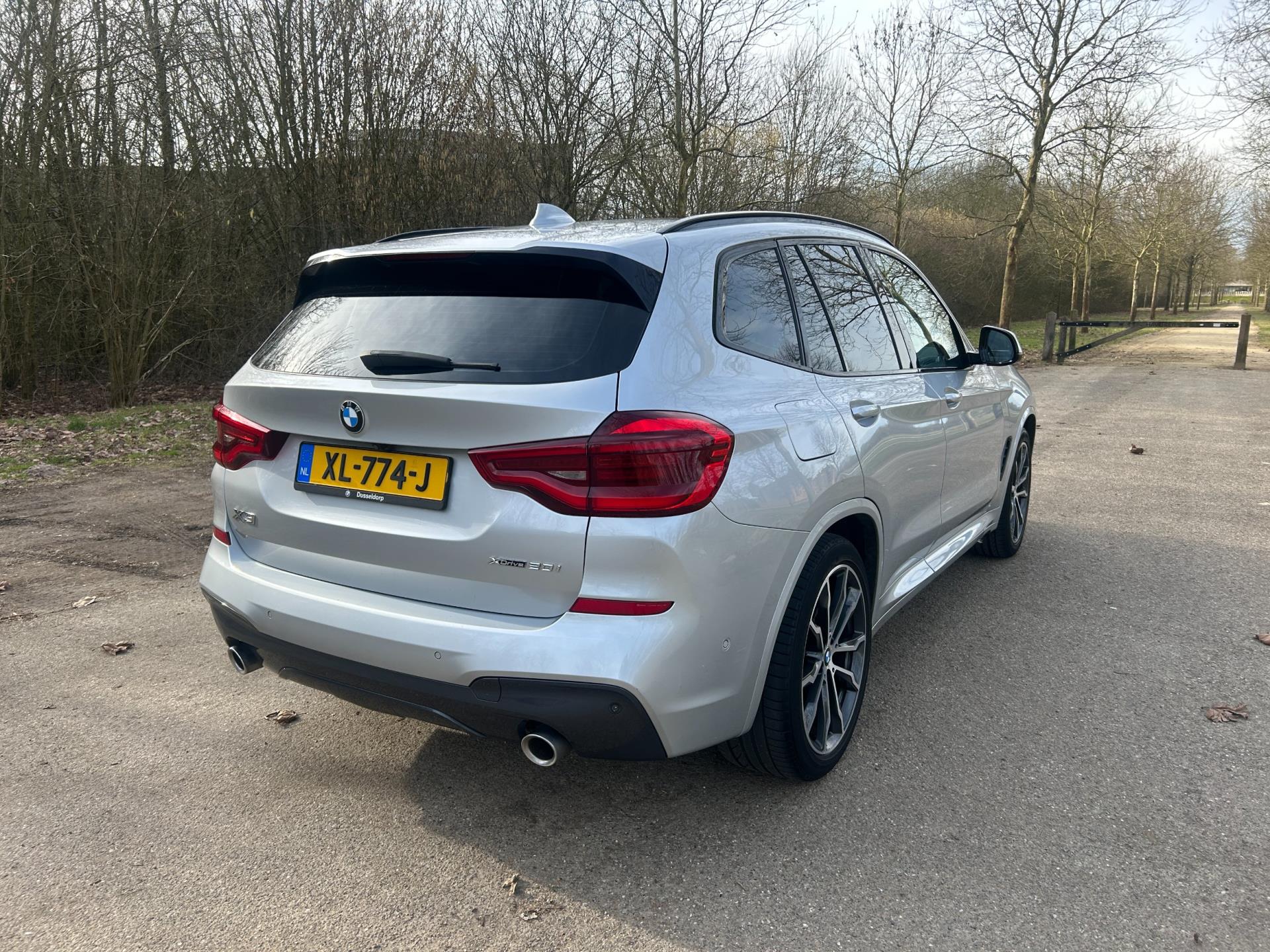 Foto van BMW X3 Xdrive20i