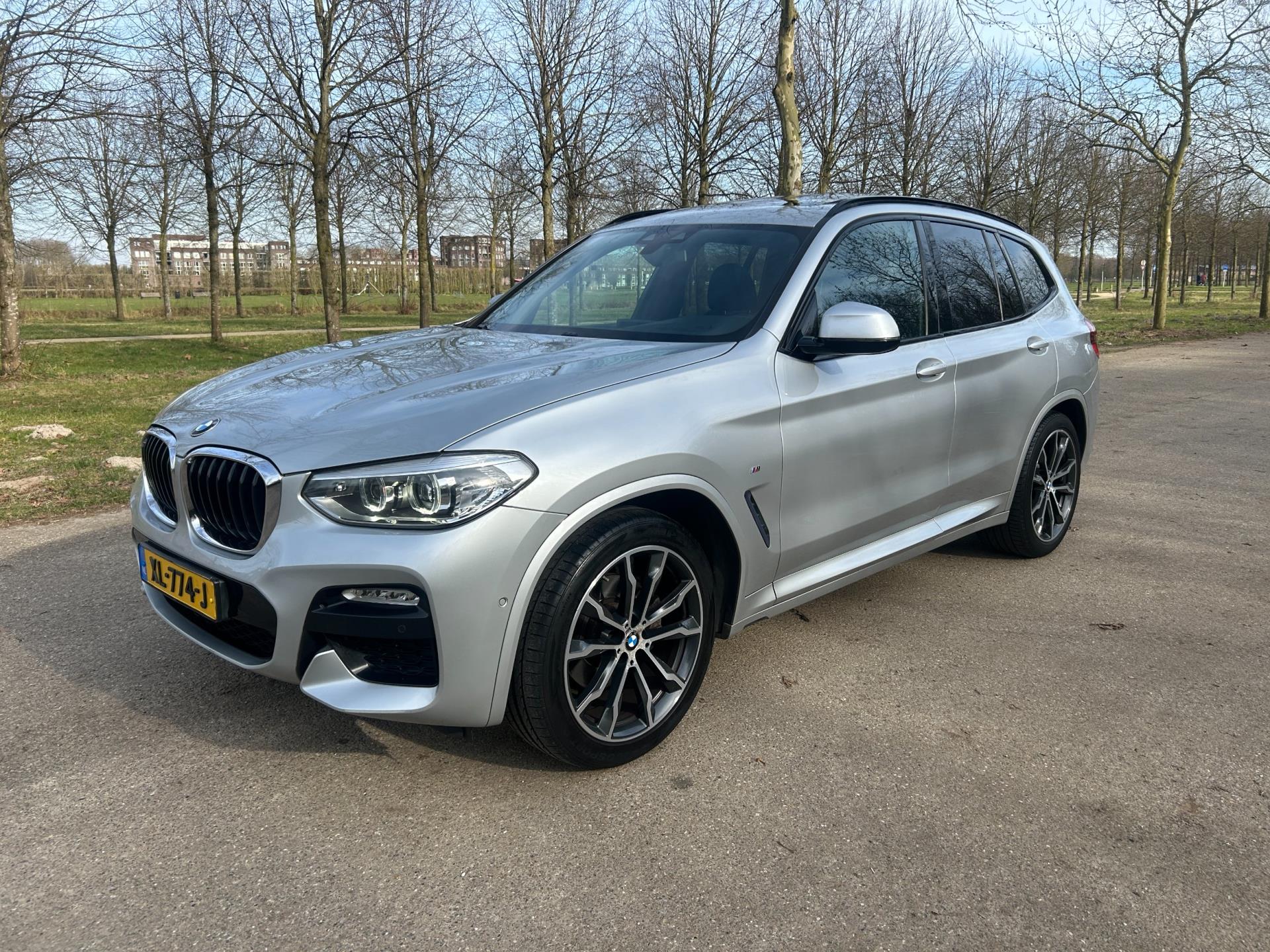 Foto van BMW X3 Xdrive20i
