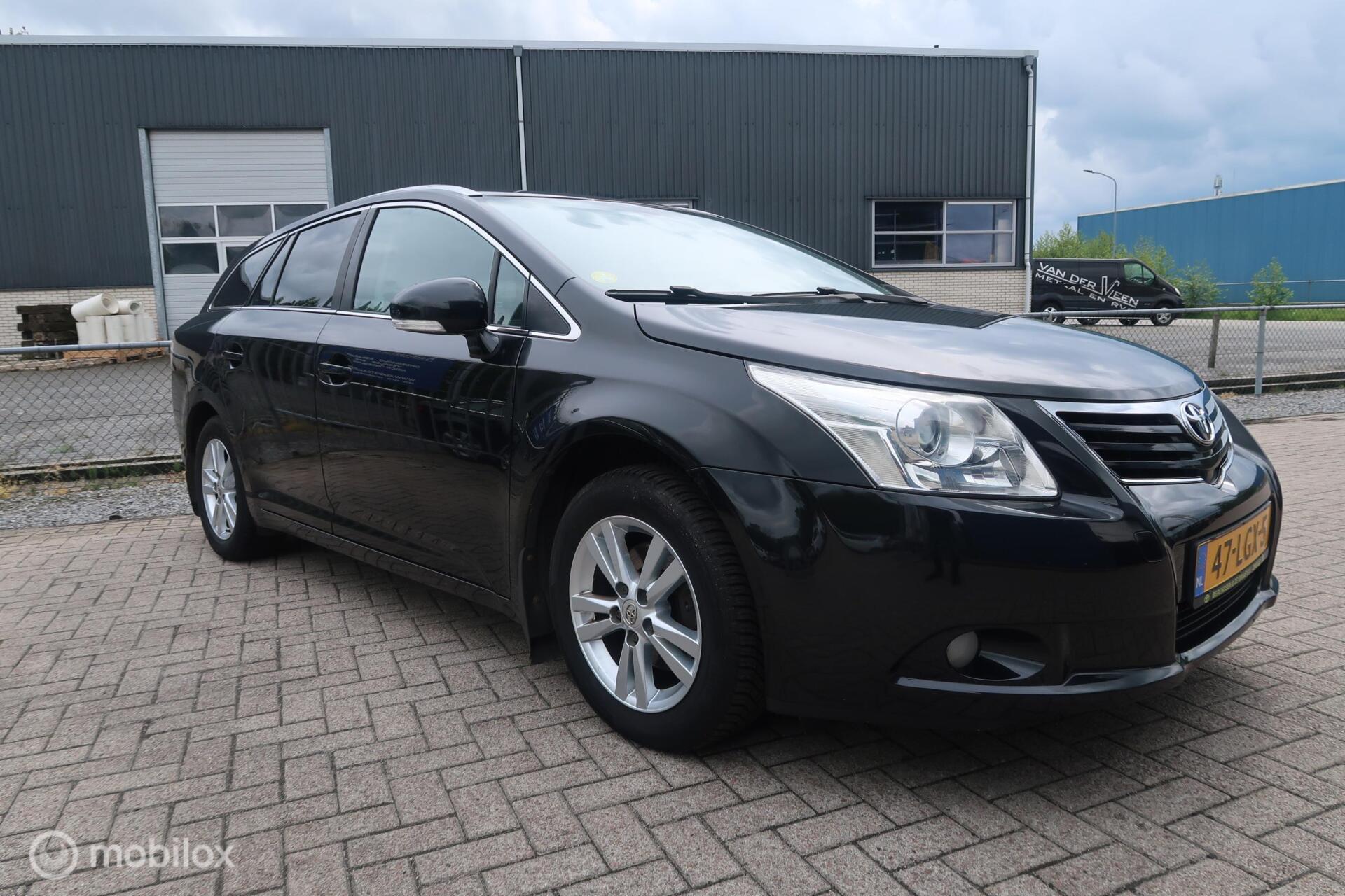 Foto van Toyota Avensis Wagon