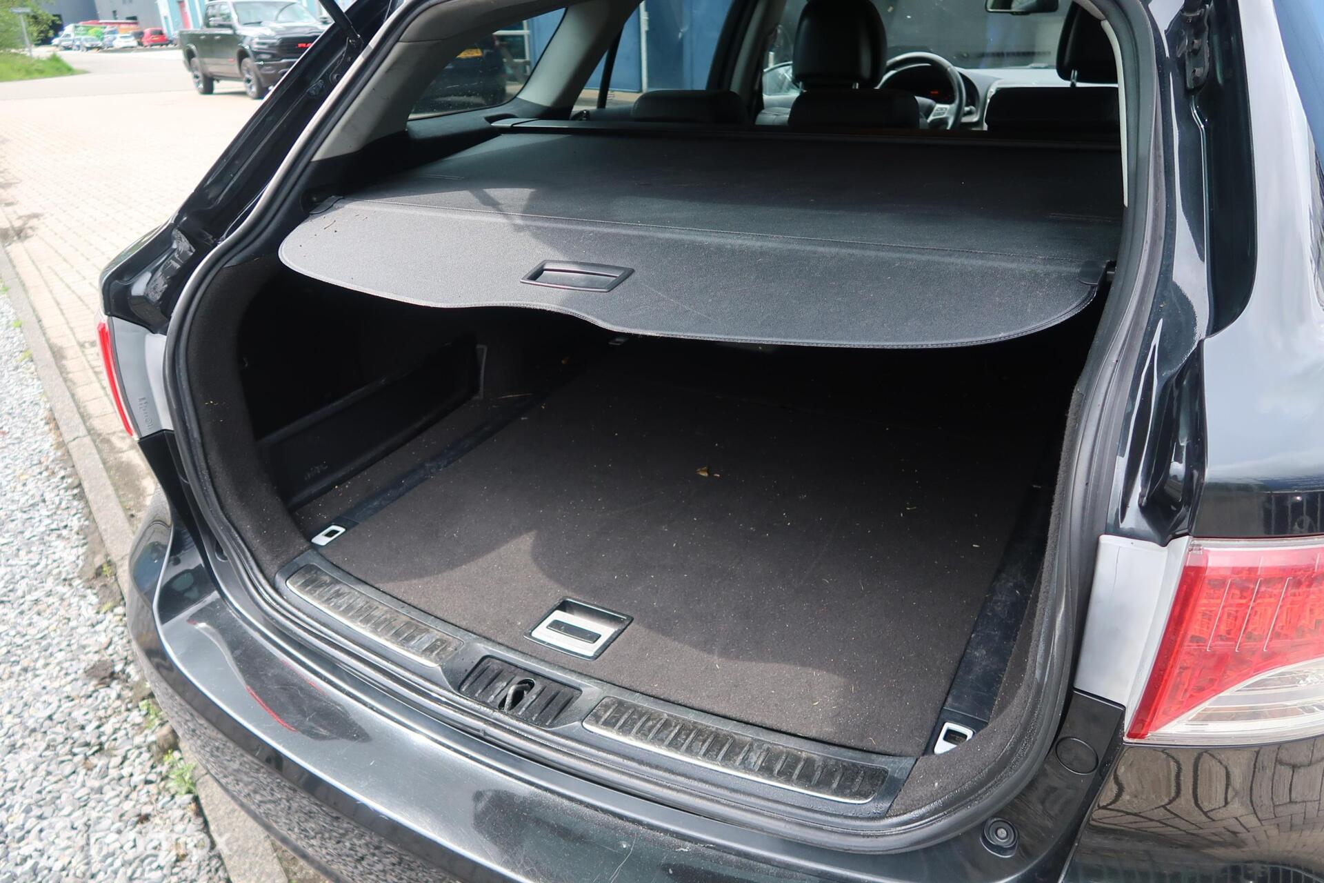 Foto van Toyota Avensis Wagon