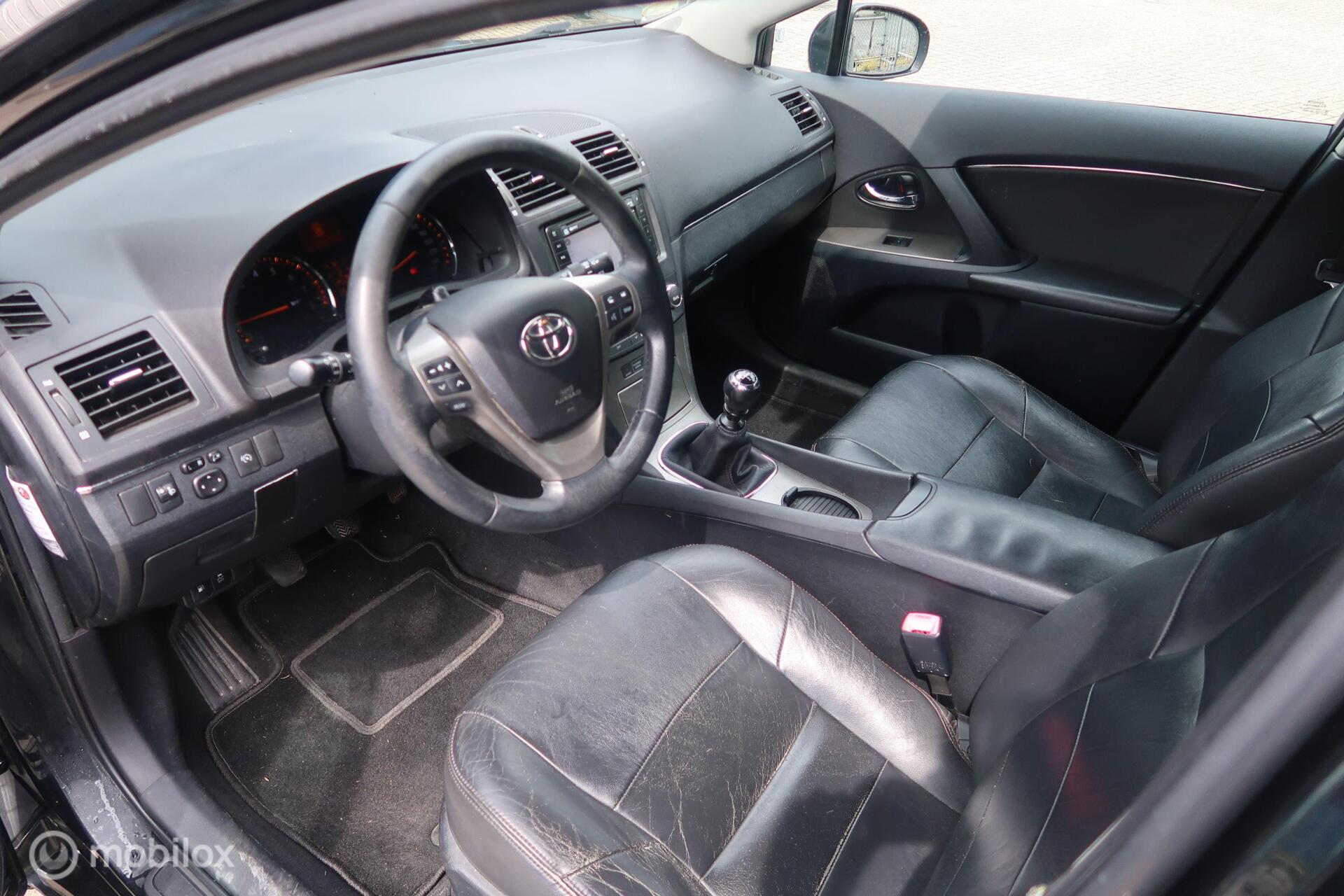 Foto van Toyota Avensis Wagon