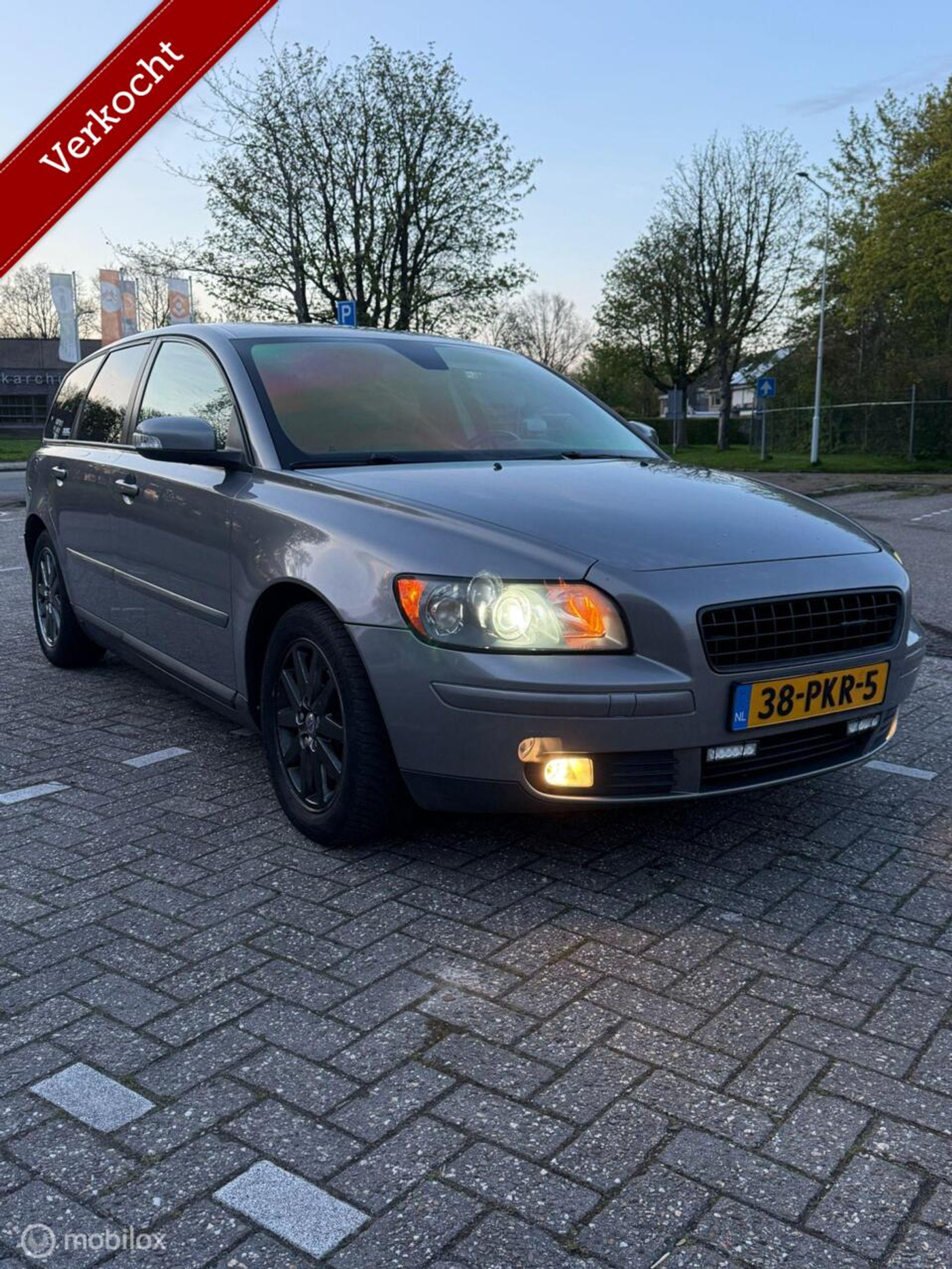 Foto van VOLVO V50