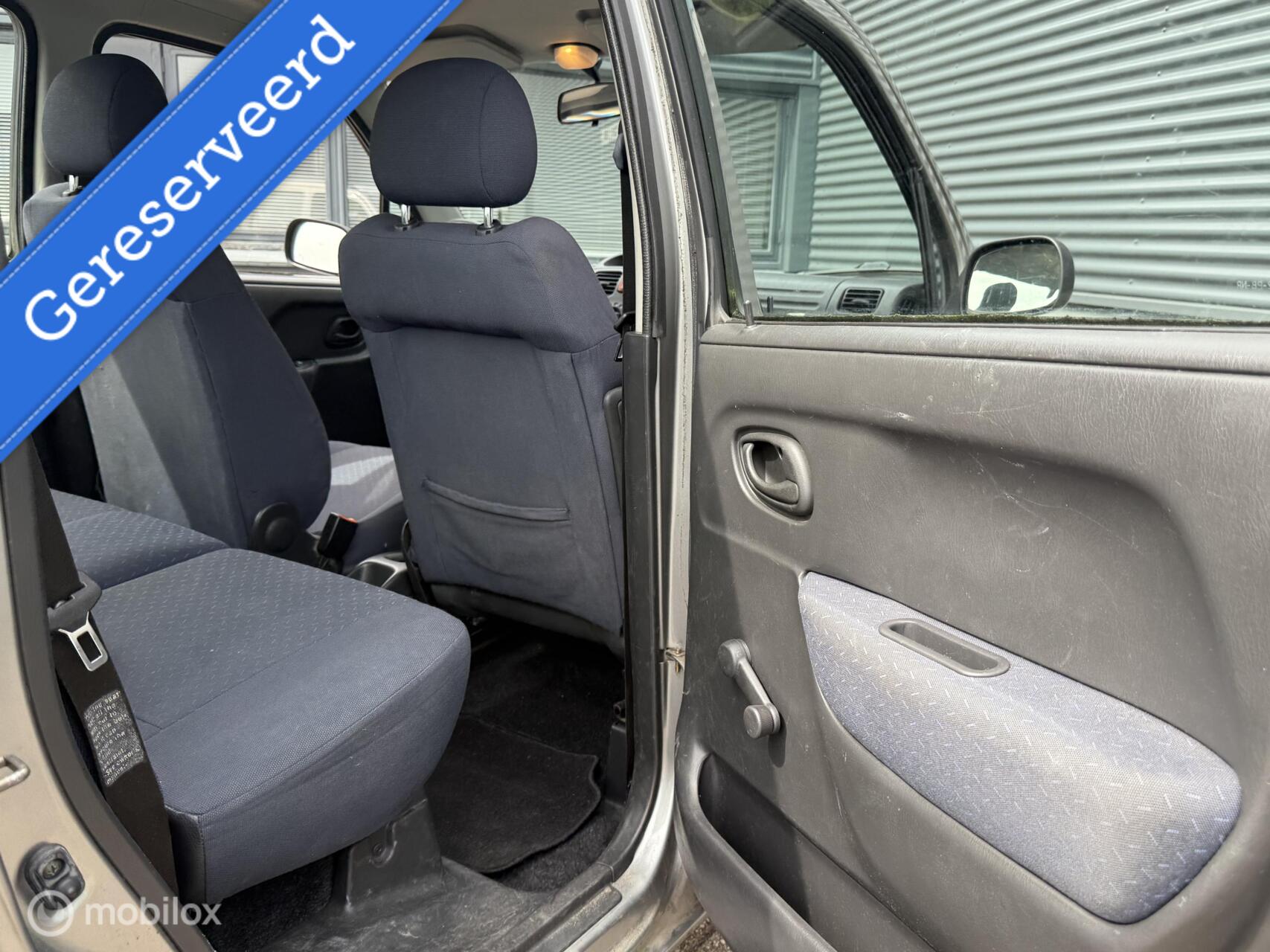 Foto van Suzuki Wagon R