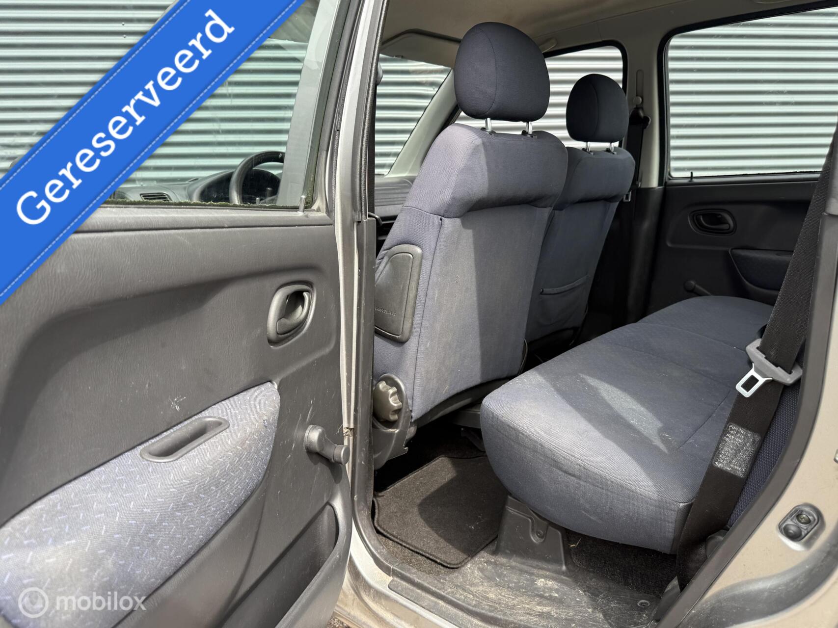 Foto van Suzuki Wagon R