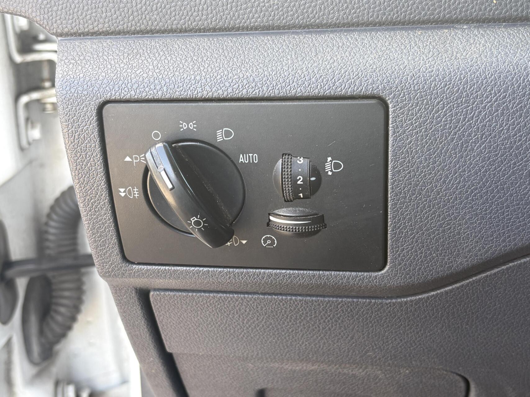 Foto van Ford Transit Connect T230l Van 90