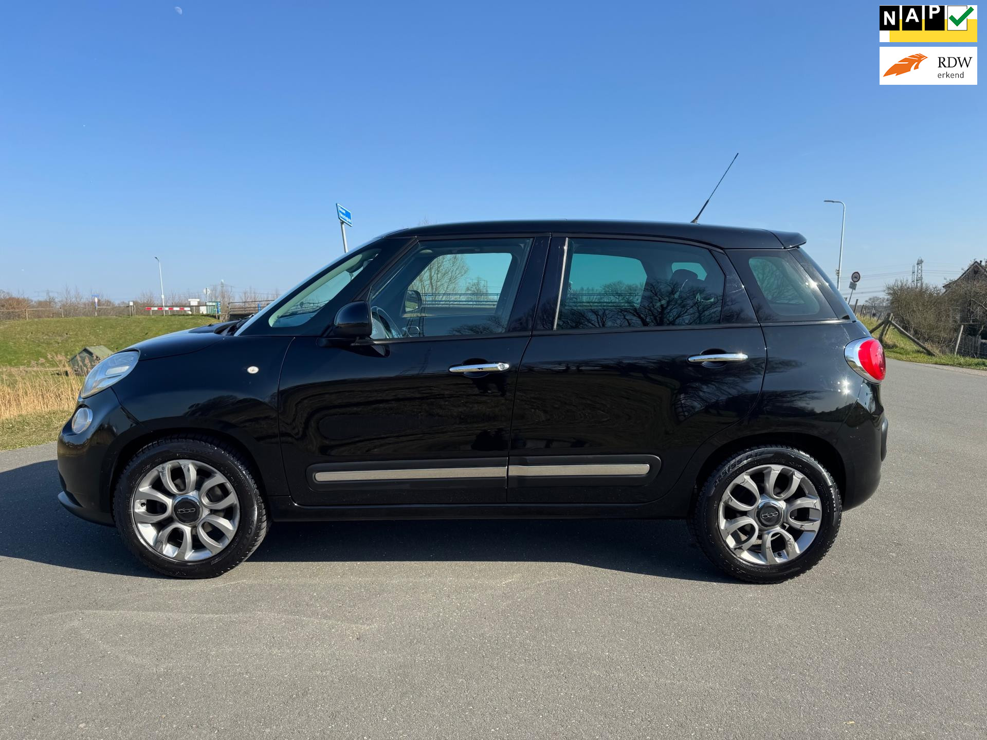 Fiat Fiat 500l 0.9 TwinAir Lounge 2013 - voorkant