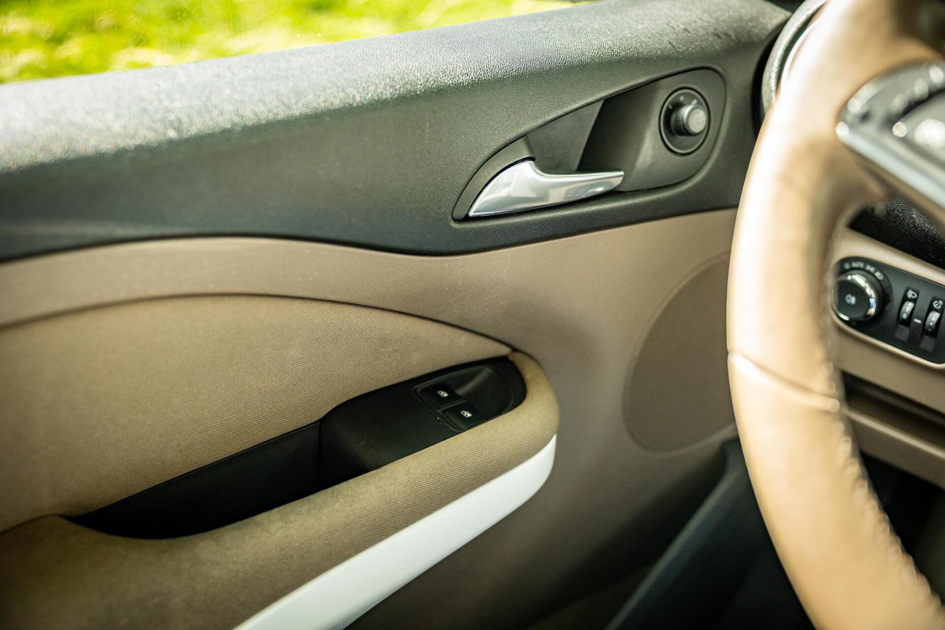 Foto van Opel Adam