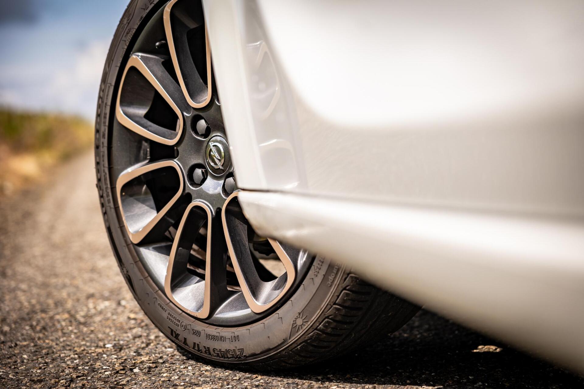 Foto van Opel Adam