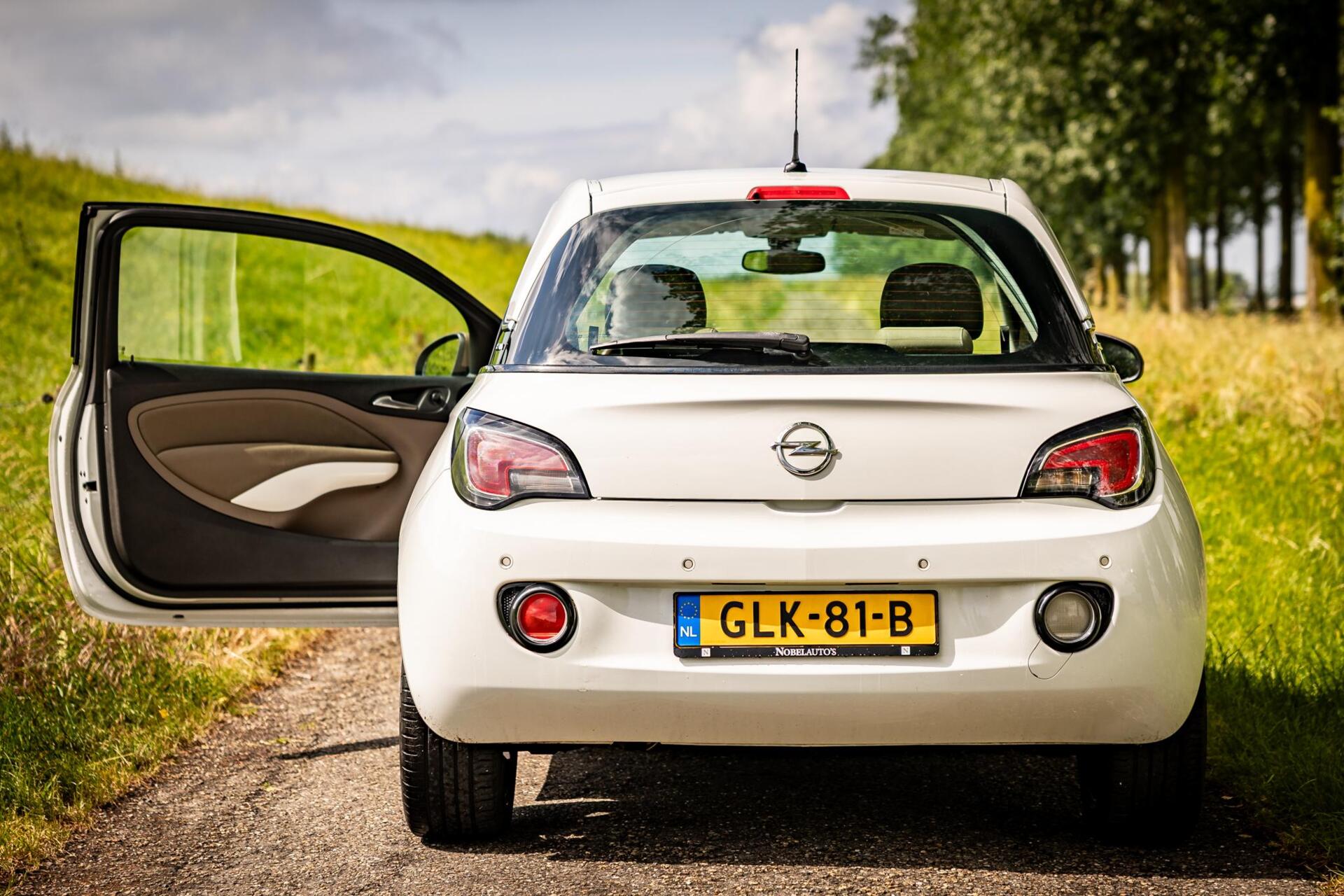 Foto van Opel Adam