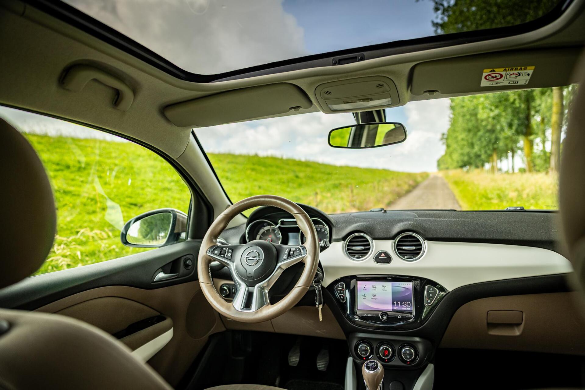 Foto van Opel Adam