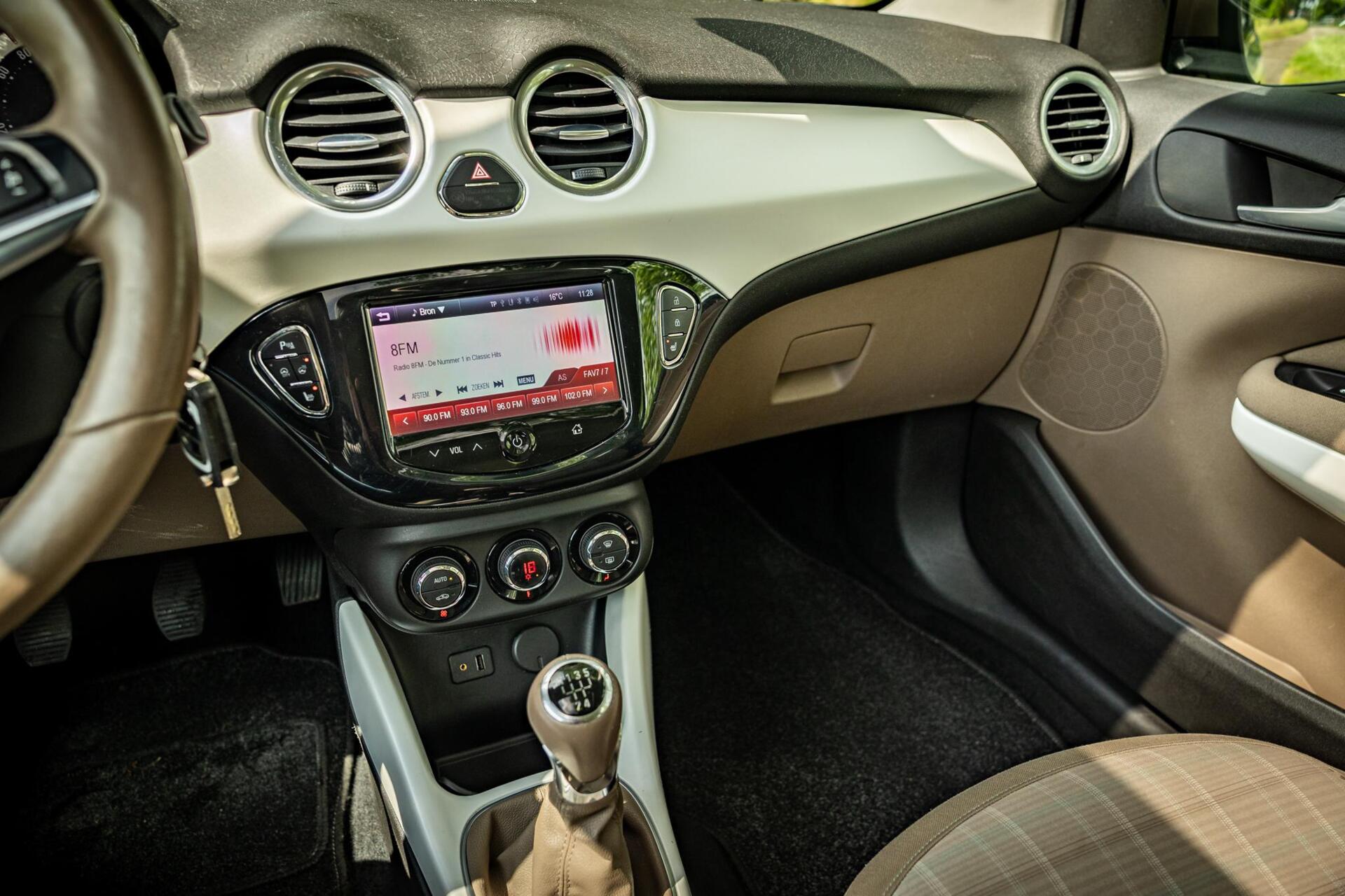 Foto van Opel Adam