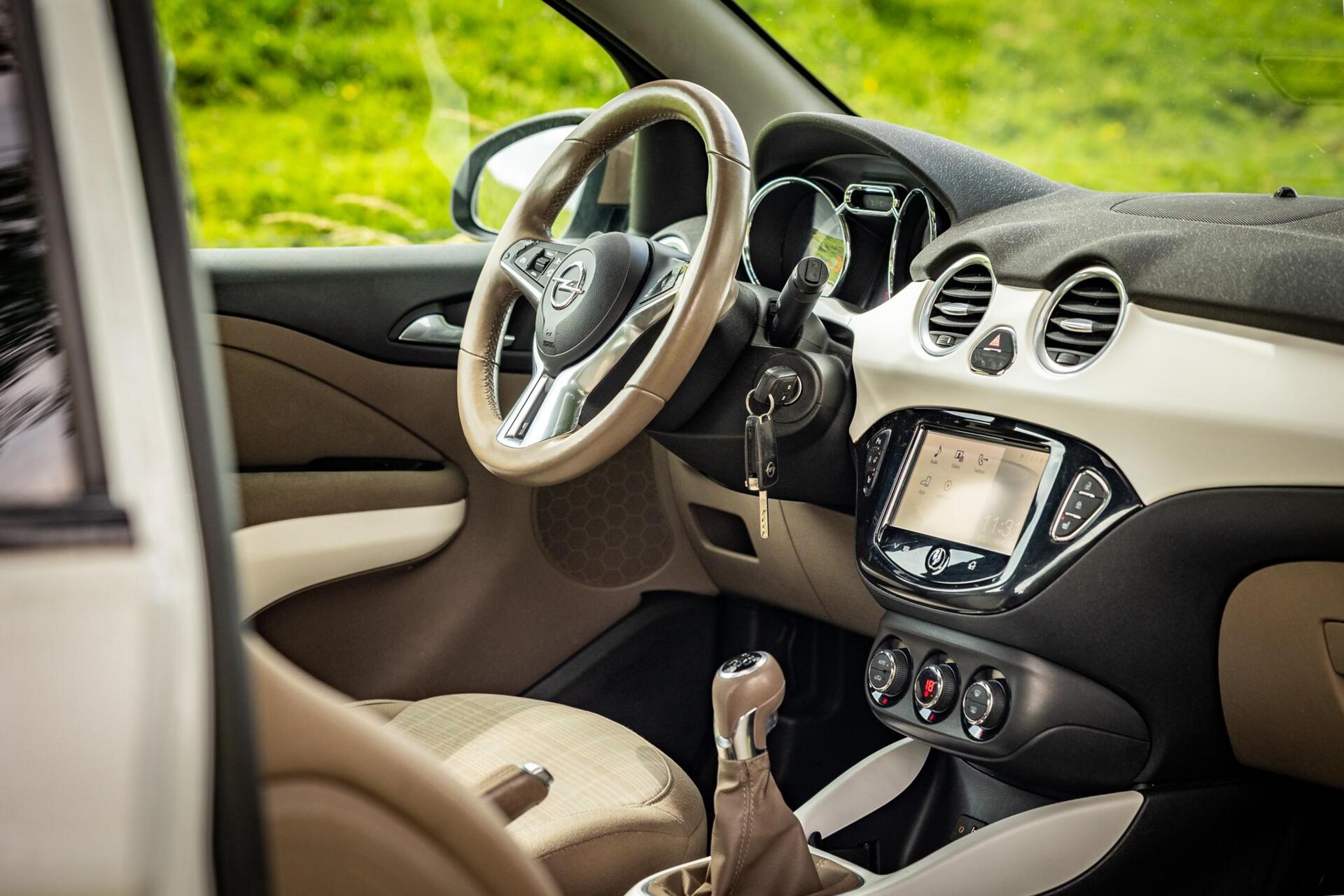Foto van Opel Adam