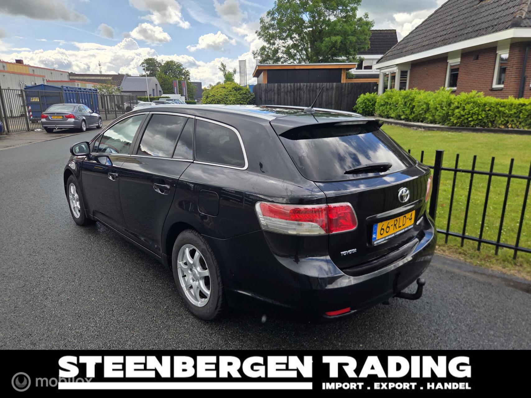 Foto van Toyota Avensis