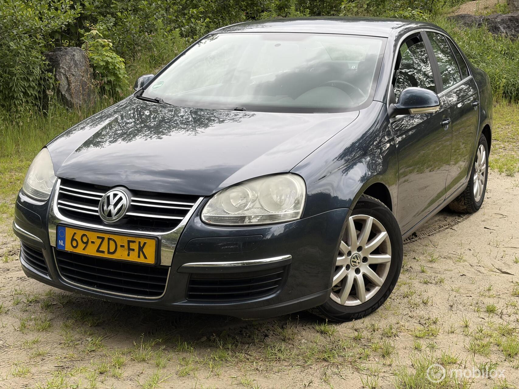 Volkswagen Jetta 1.4 TSI Sportline 2008 - voorkant