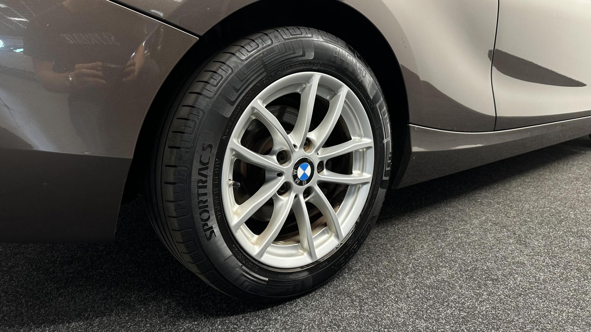 Foto van BMW 114i