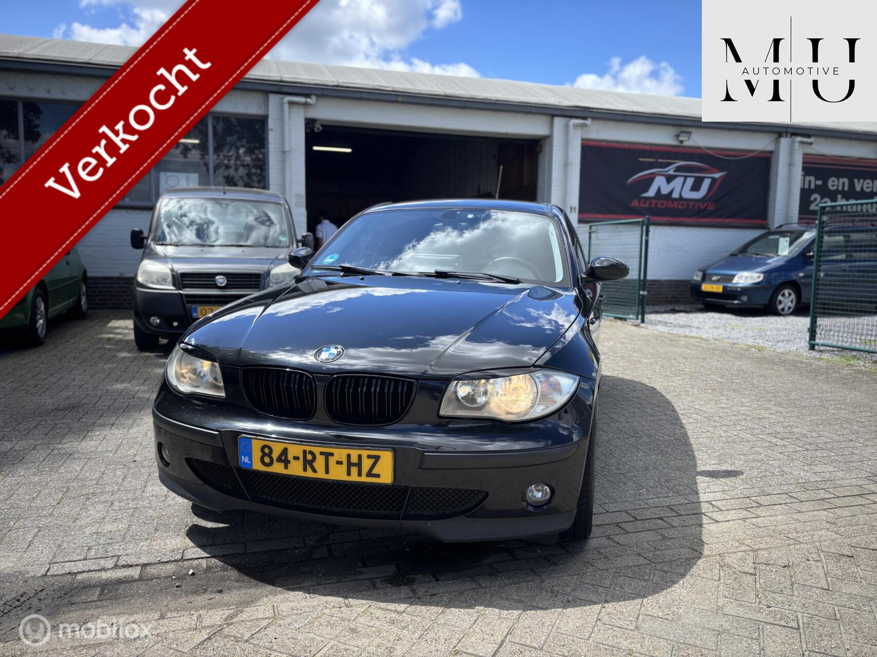 BMW 1er Reihe 116i 06/27 APK!! CARPLAY!!! 2005 - voorkant
