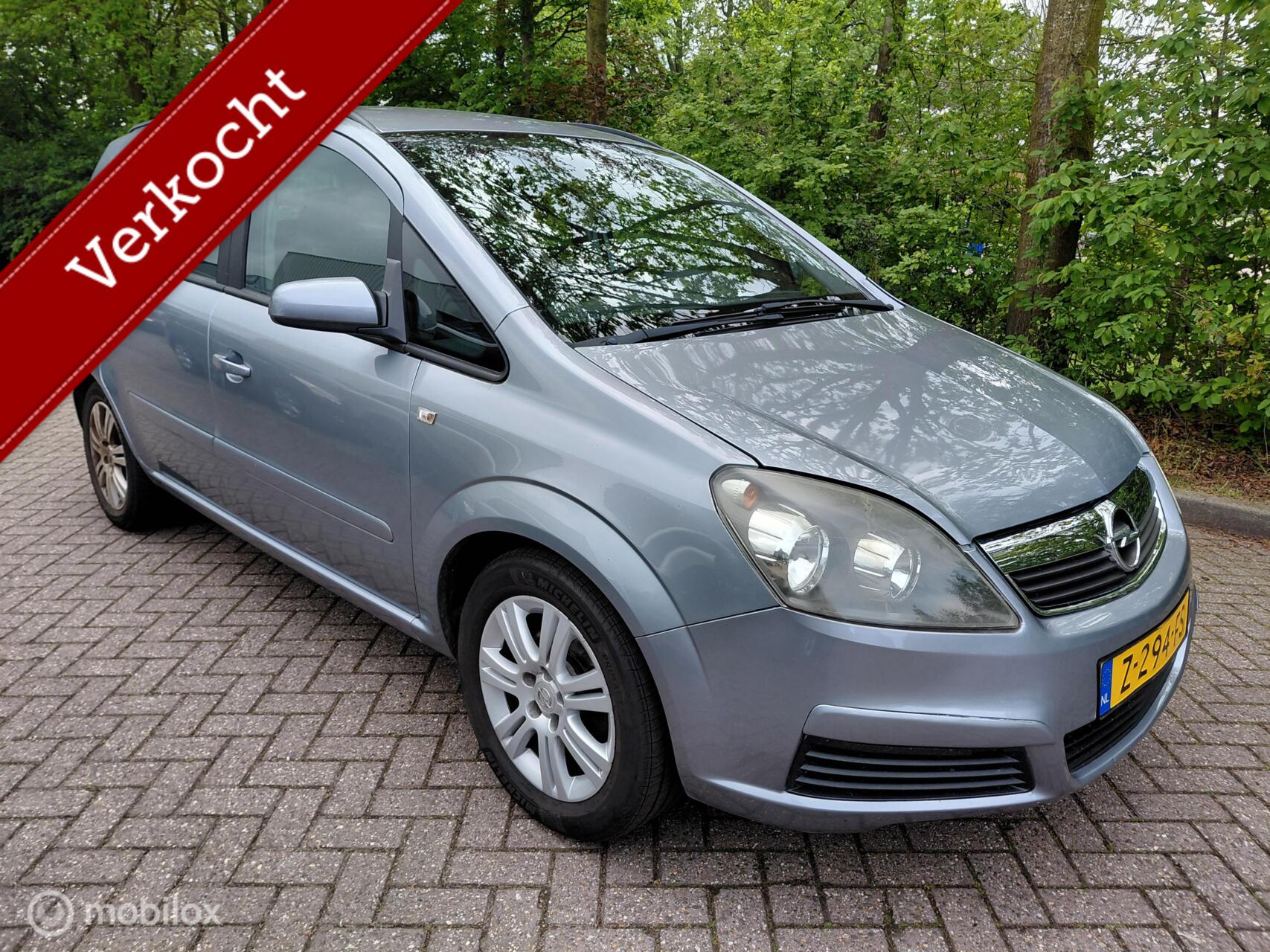 Opel Zafira 1.6 Business 7 pers. Airco - Cruise  APK 5-2027 2007 - voorkant