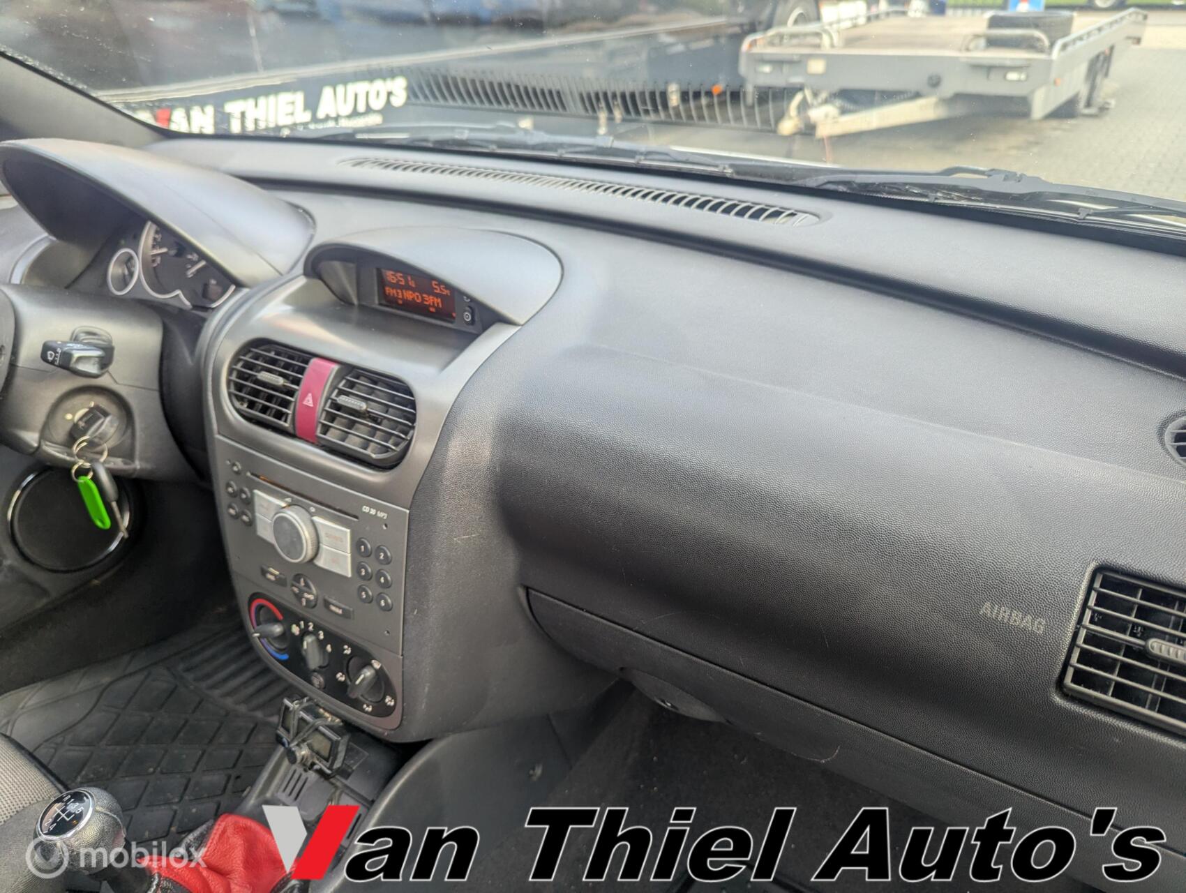 Foto van Opel Tigra