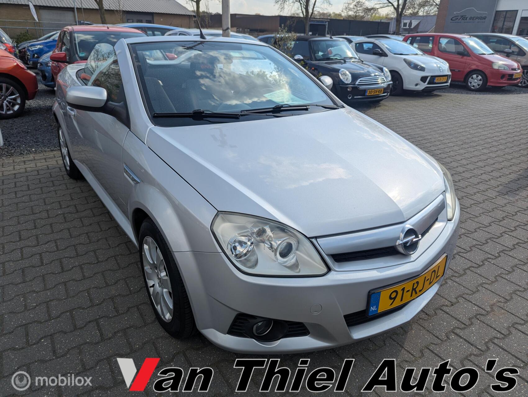 Foto van Opel Tigra