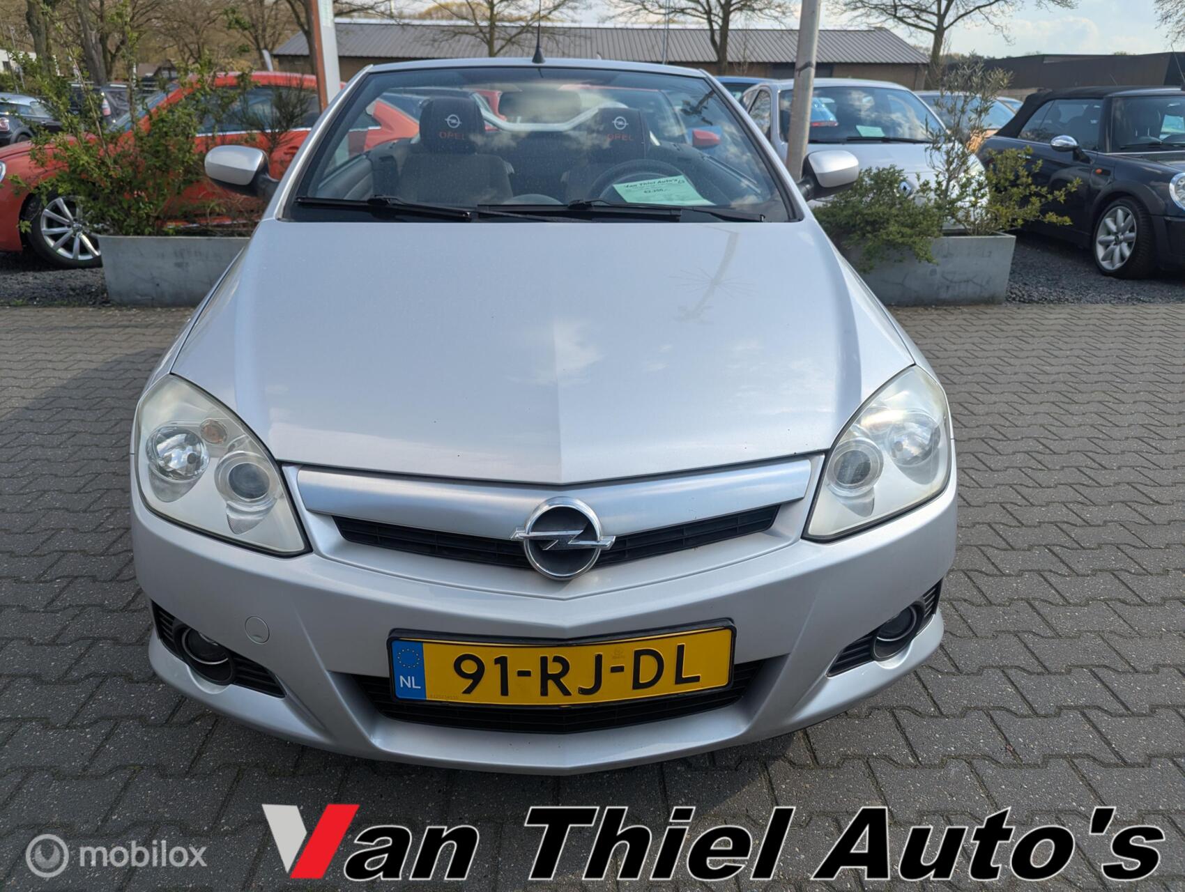 Foto van Opel Tigra