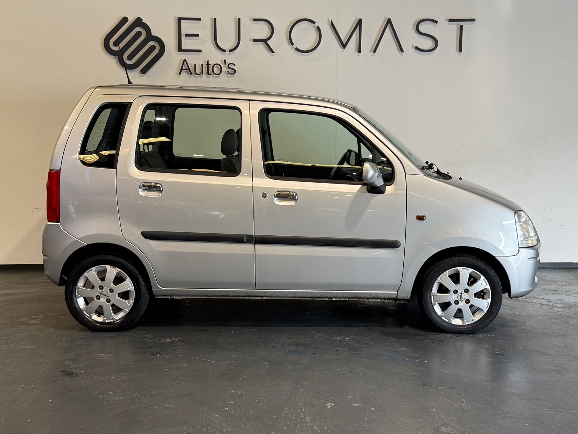 Foto van Opel Agila