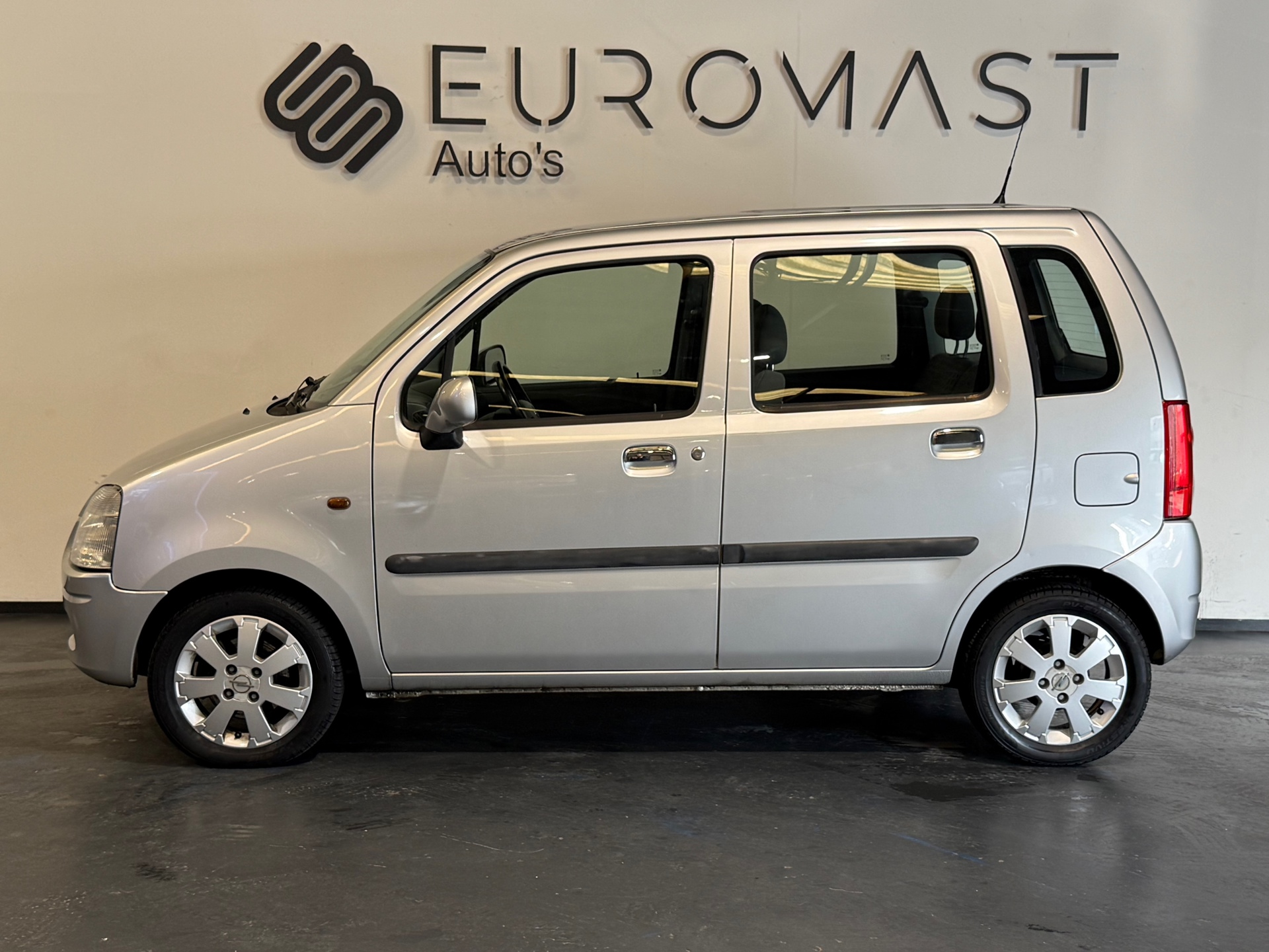 Foto van Opel Agila