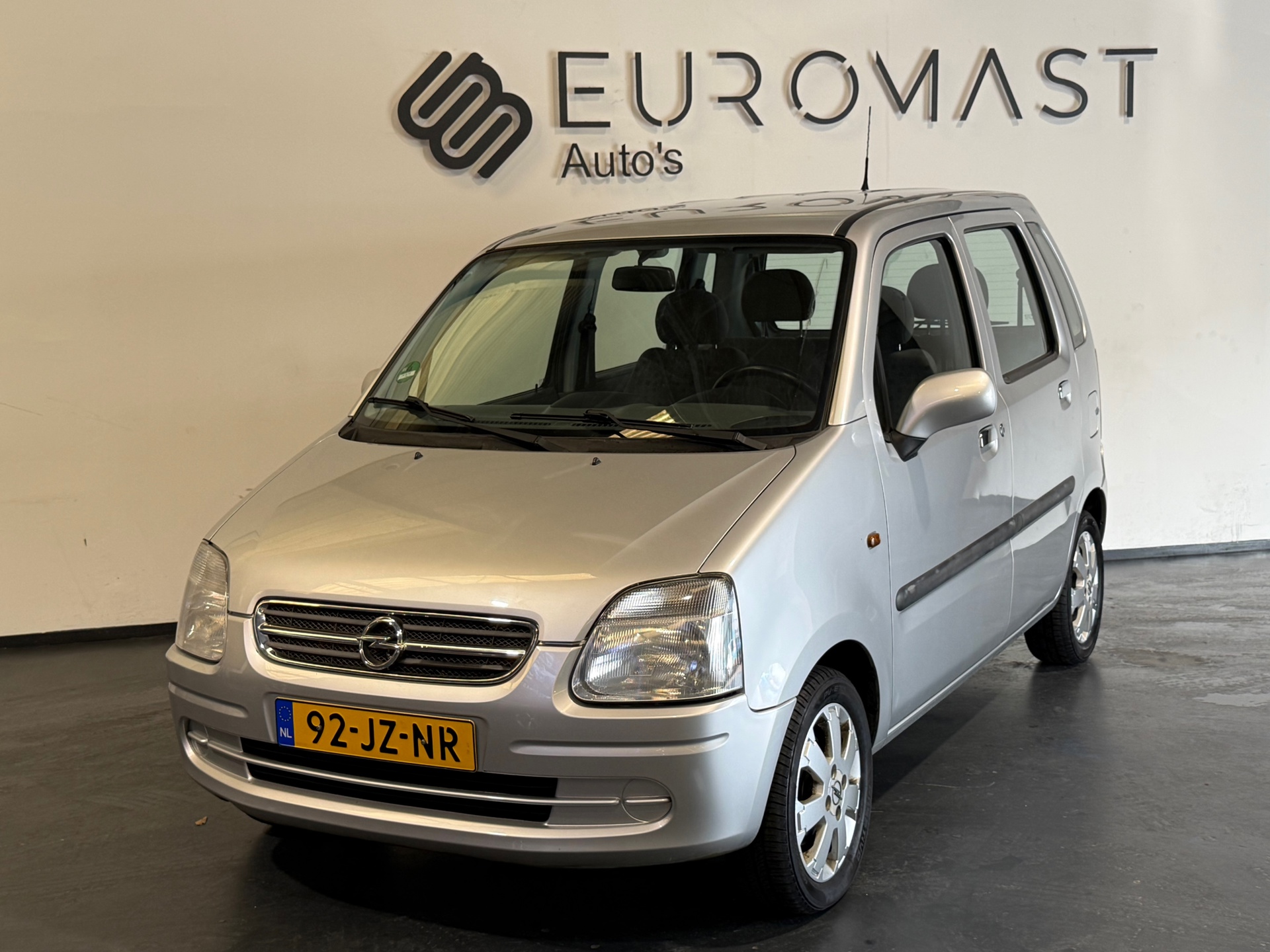 Foto van Opel Agila