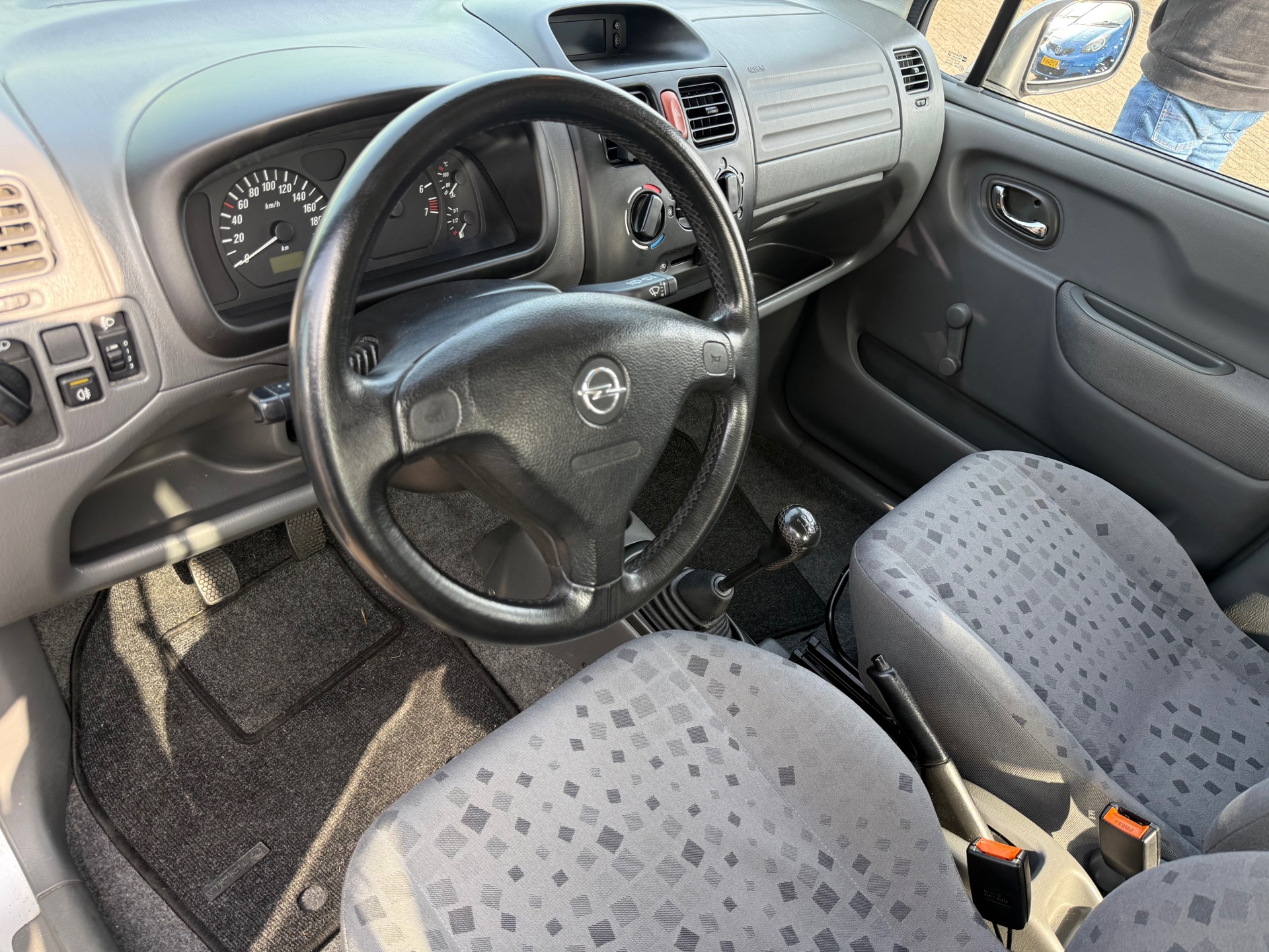 Foto van Opel Agila