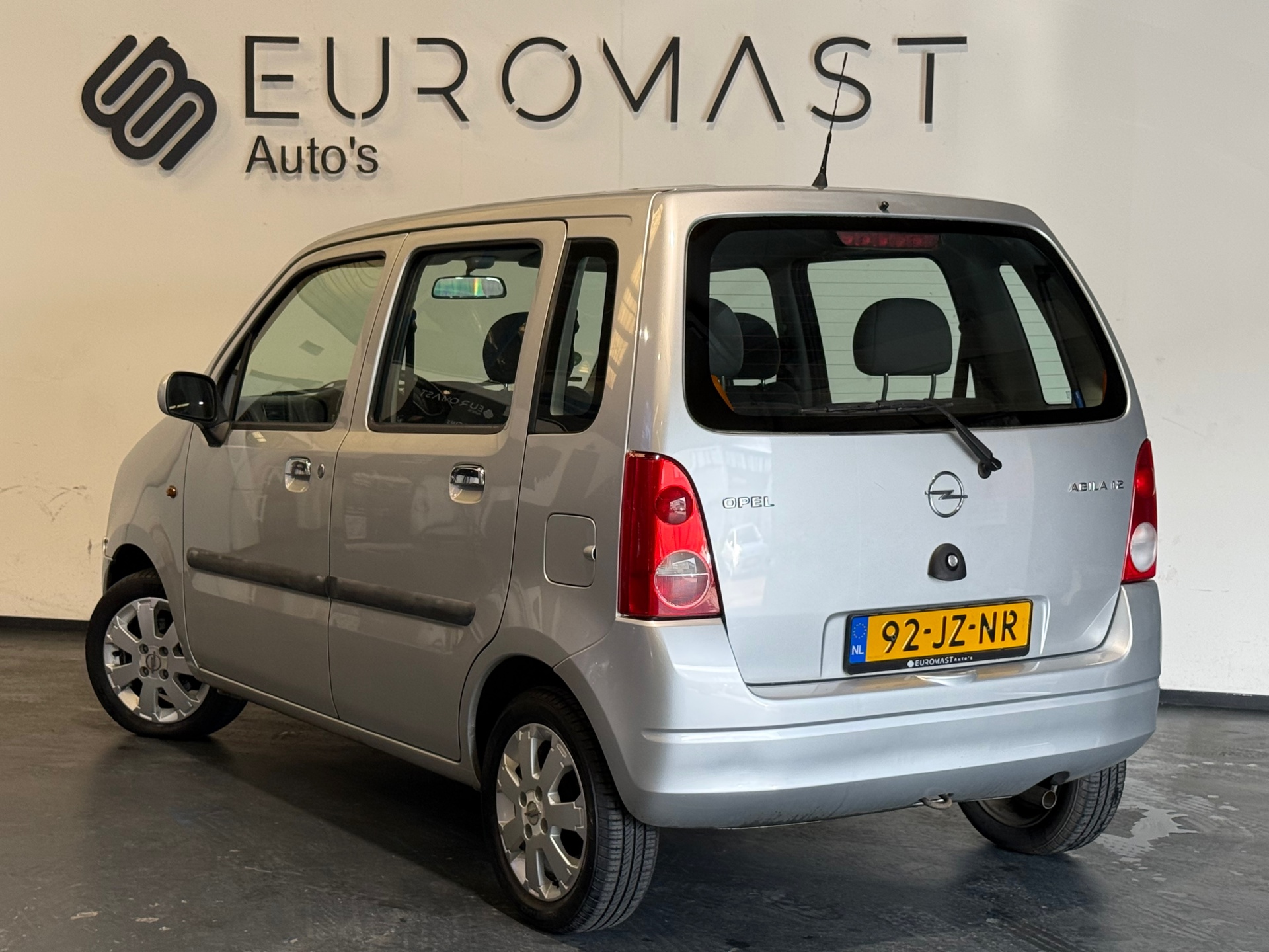 Foto van Opel Agila