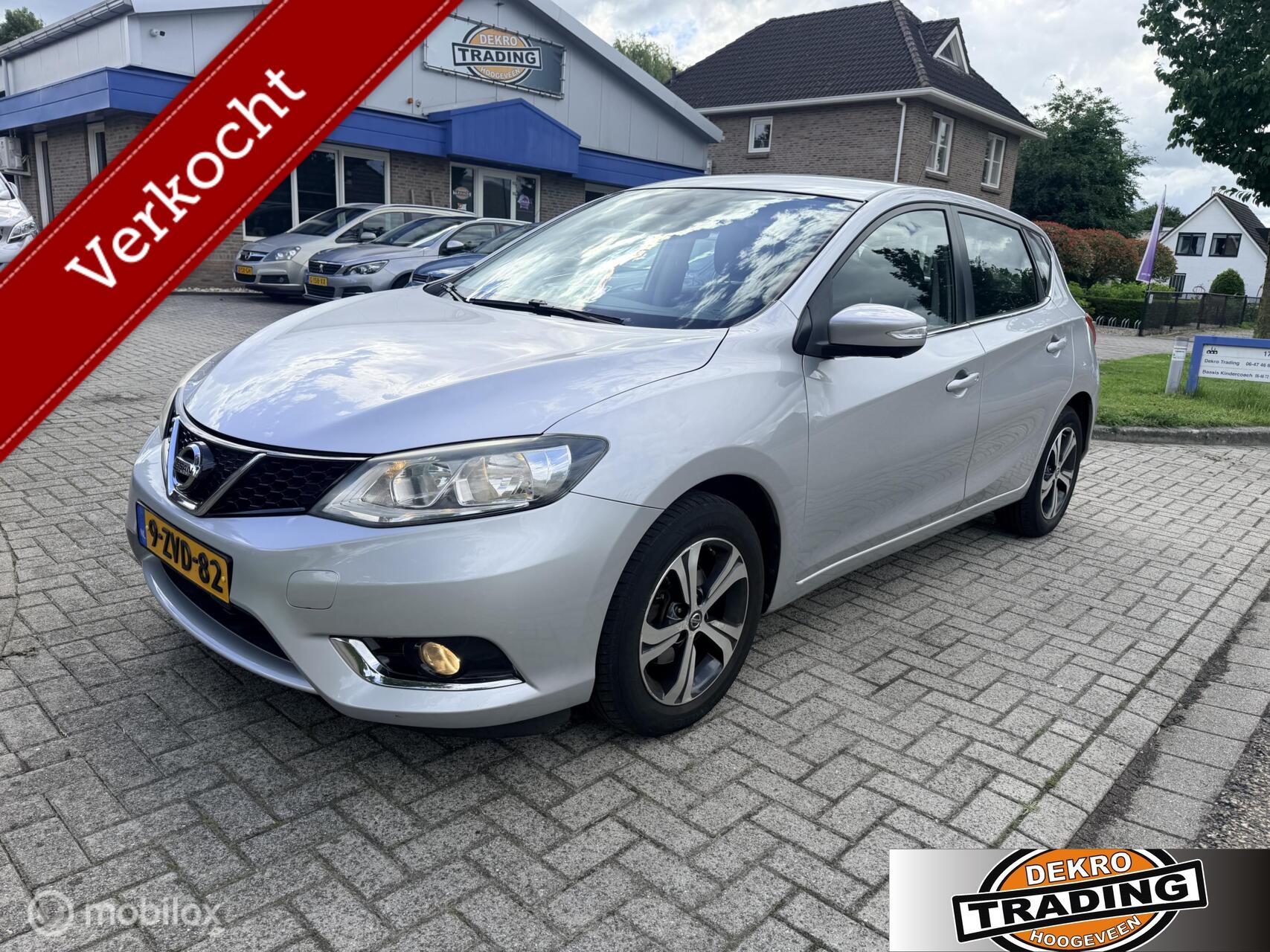 Nissan Nissan Pulsar 1.2 DIG-T Tekna camera rondom adaptief cruise controle 2015 - voorkant