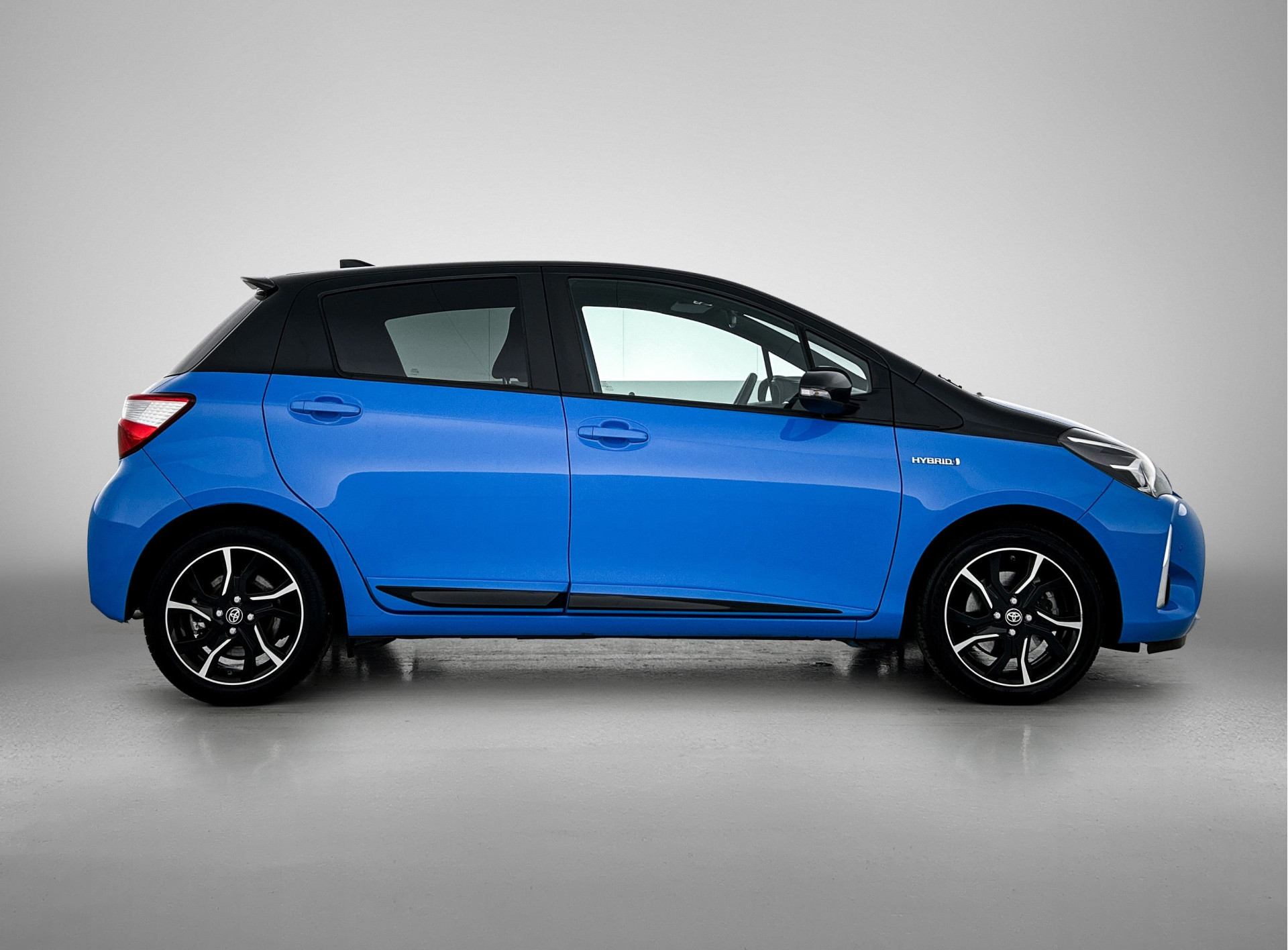 Foto van Toyota Toyota Yaris Hybrid