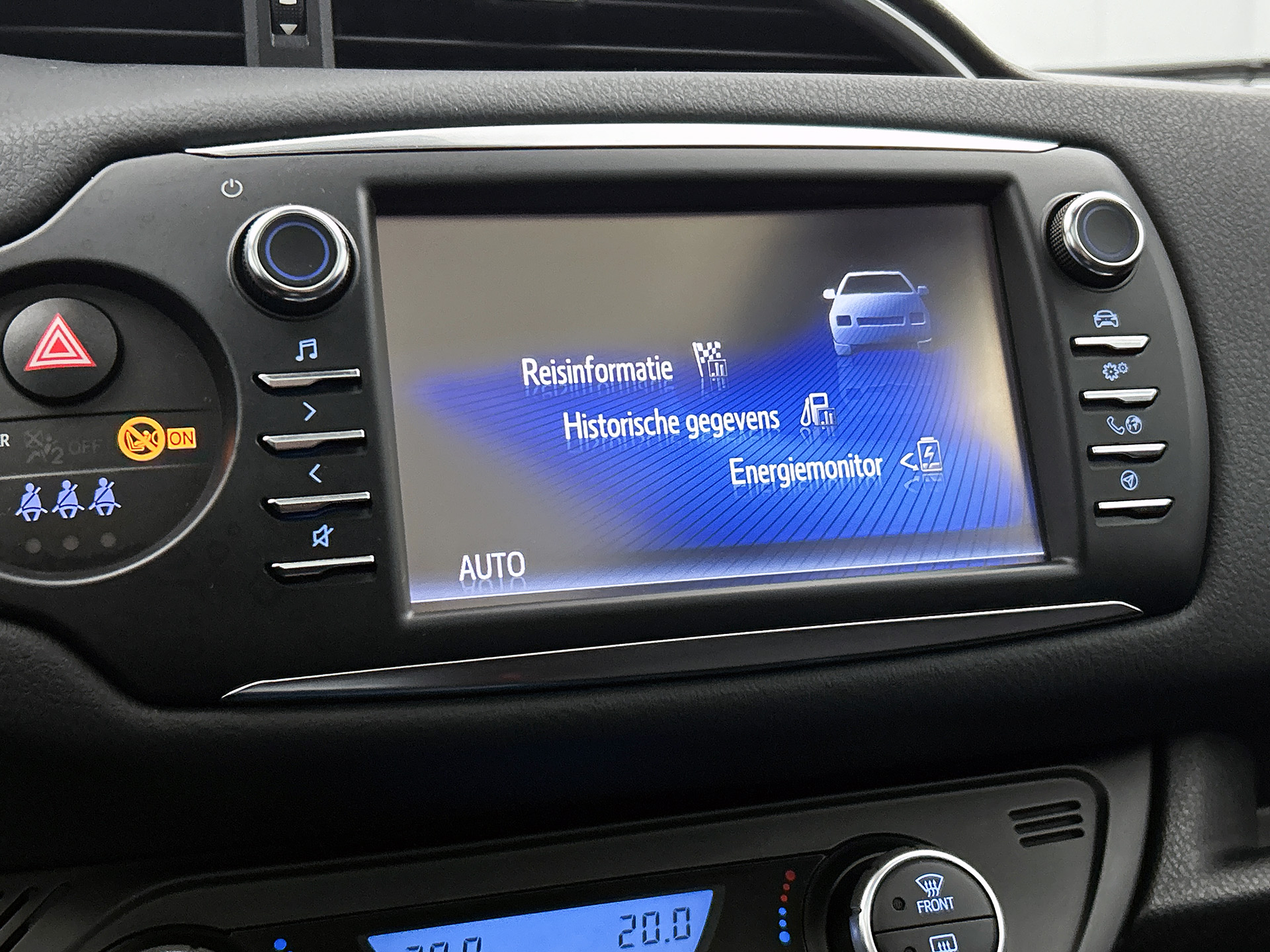 Foto van Toyota Toyota Yaris Hybrid