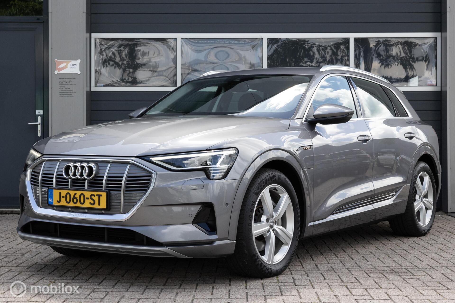 Audi E-tron 50 50 quattro Business edition 71 kWh 2020 - voorkant