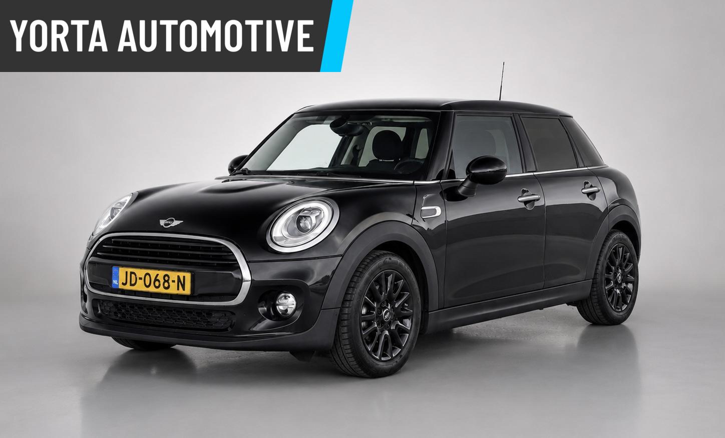 Foto van MINI COOPER