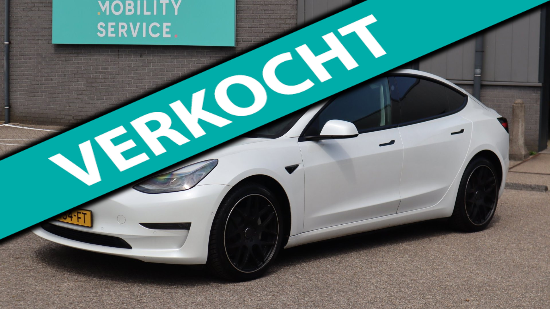 Tesla Model 3 Long Range AWD 75 kWh SOH89% Facelift Clima Cruise 2020 - voorkant
