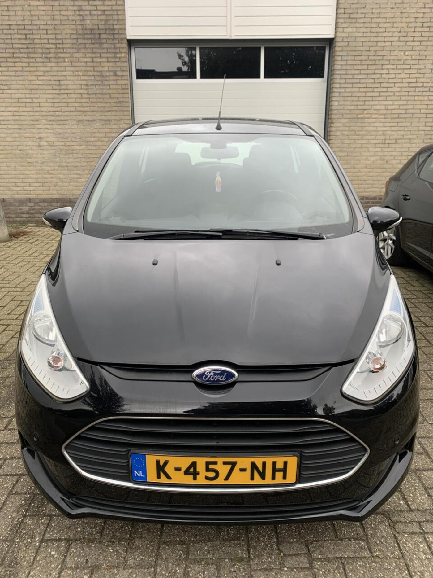 Foto van Ford B-max