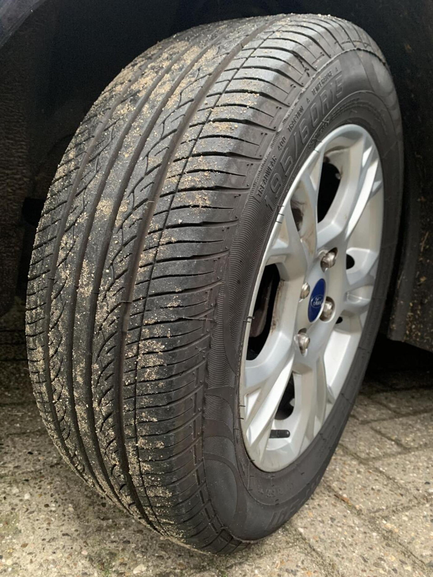 Foto van Ford B-max