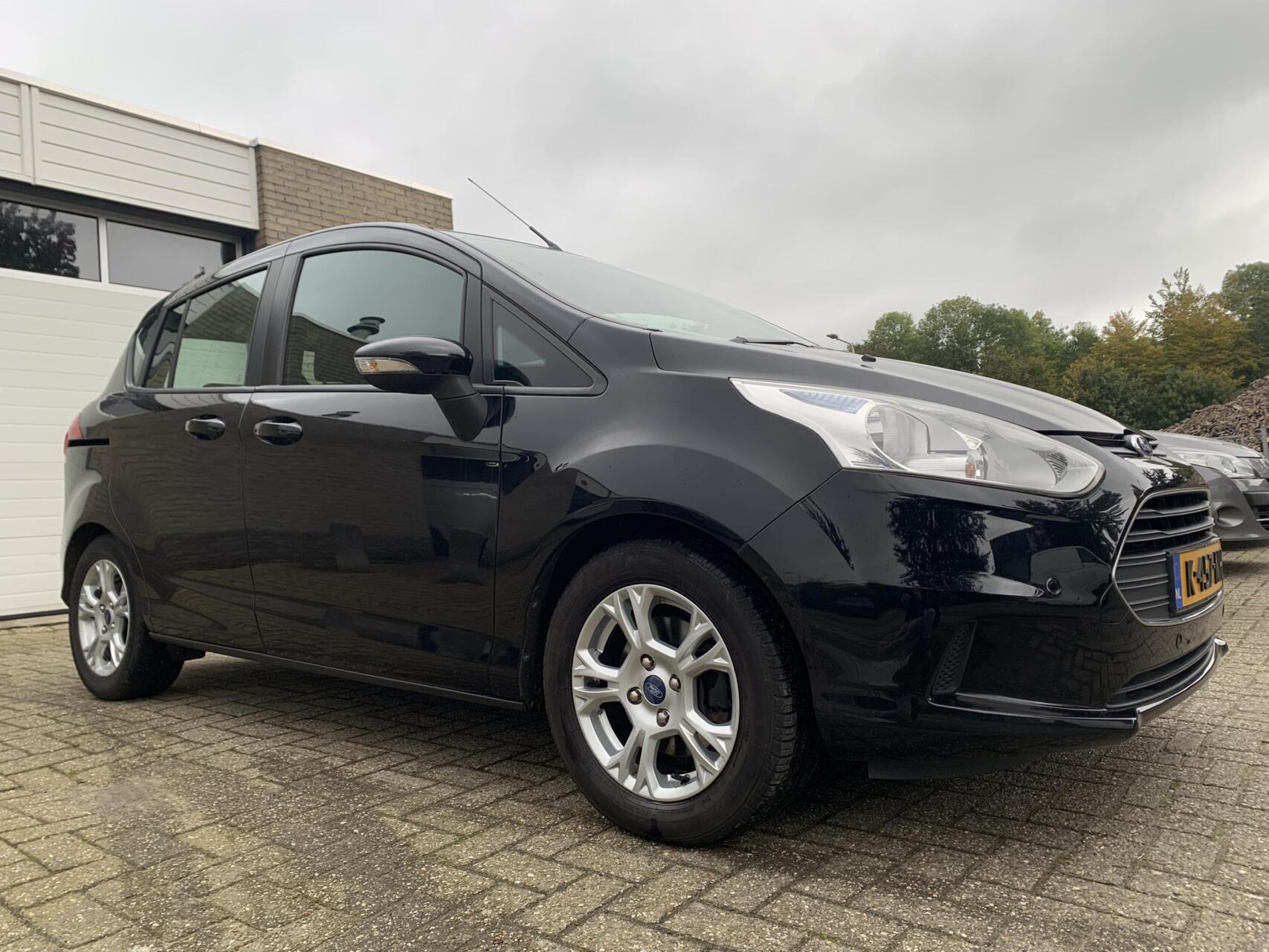 Ford B-max 1.0 EcoBoost Style Navi Airco Trekhaak Stoelverwarming Elektrische Pakket LM Velgen 2014 - voorkant