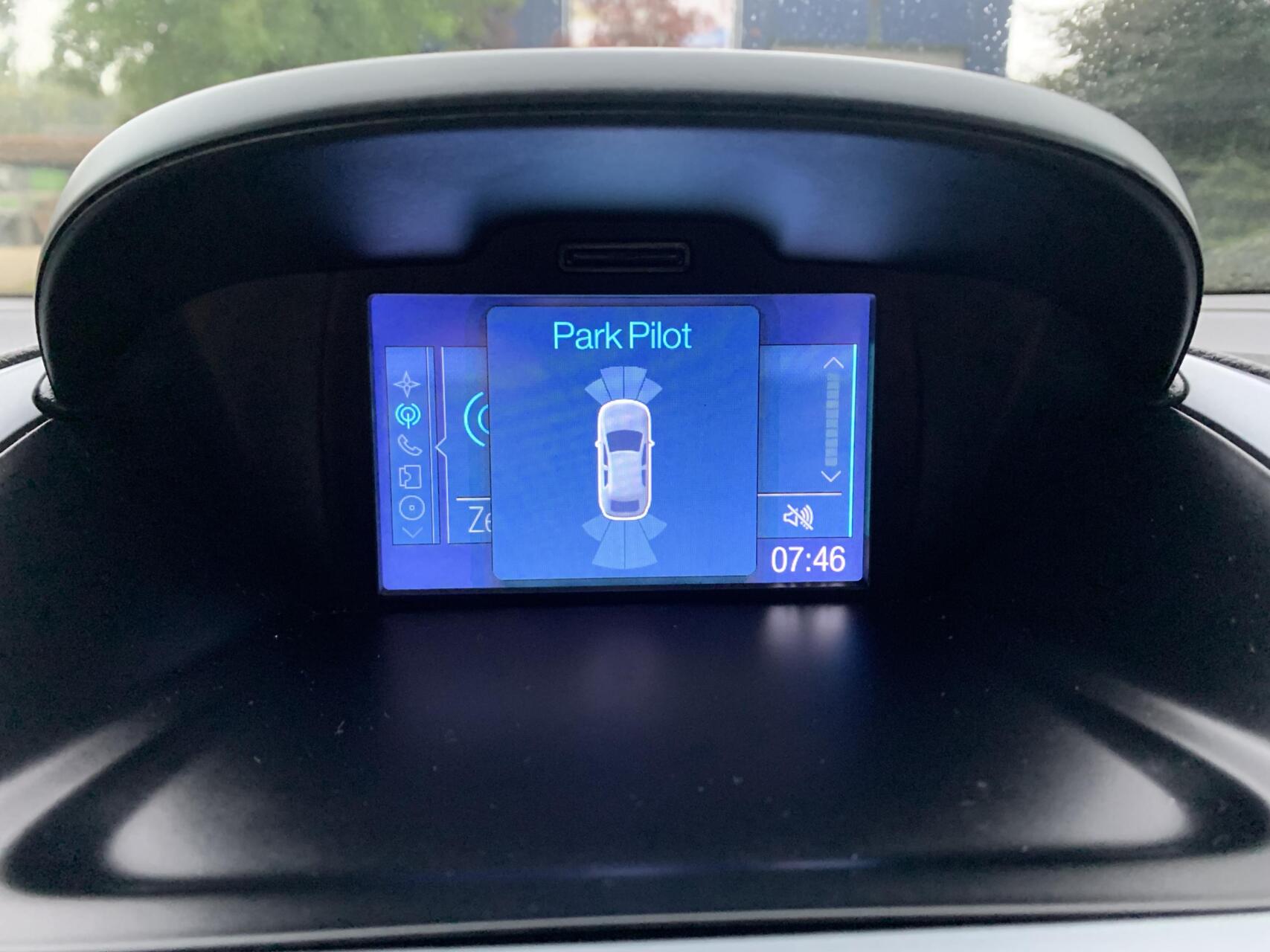 Foto van Ford B-max