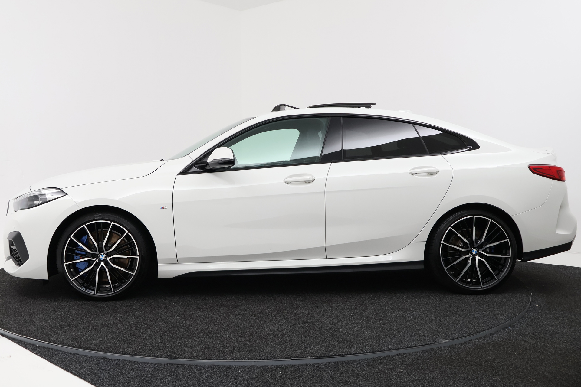 Foto van BMW 218i