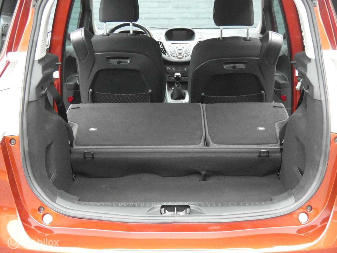 Foto van Ford B-max