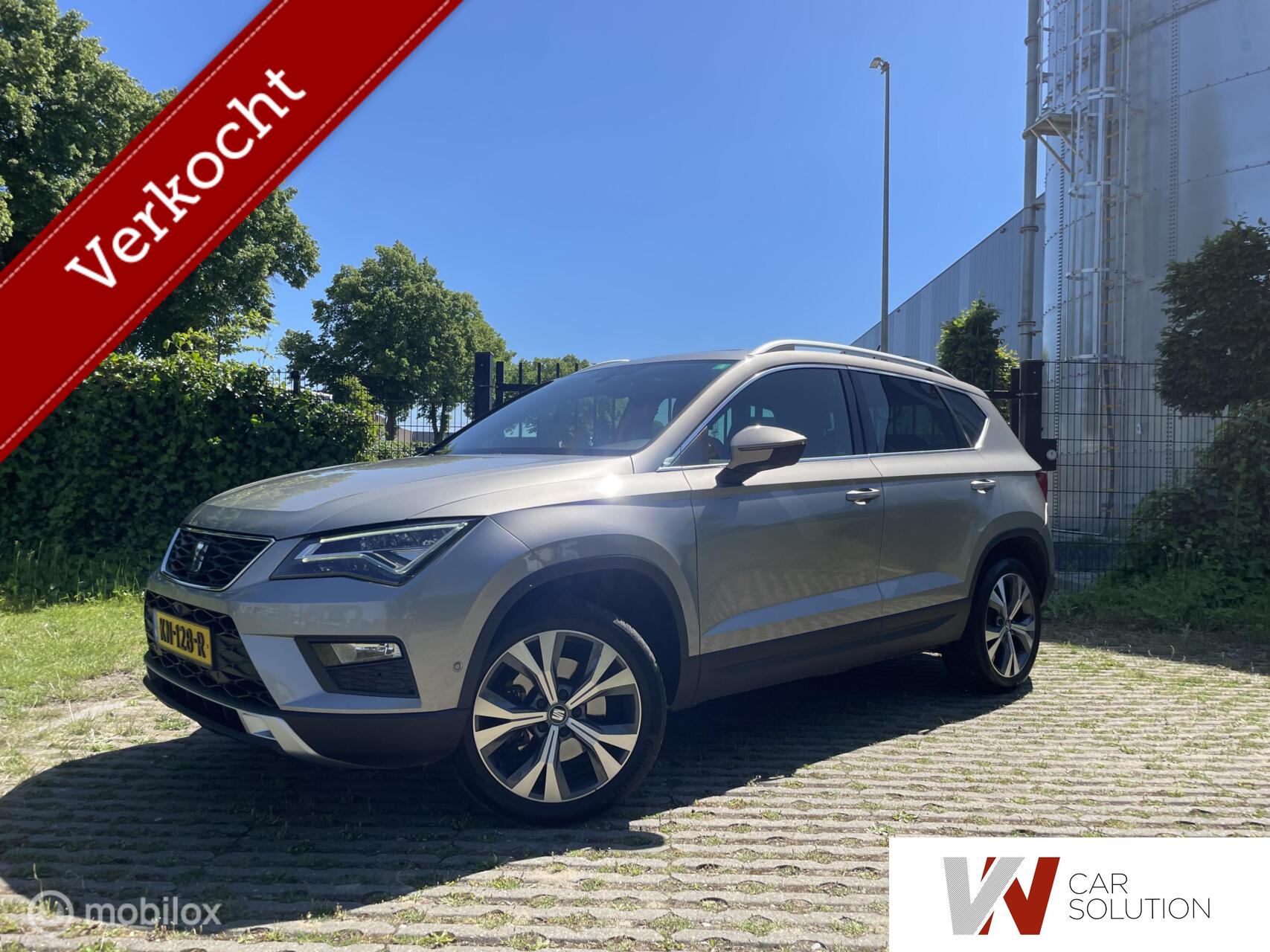 Seat Ateca 1.4 EcoTSI Xcellence NAP 360CAM PANO CARPLAY PARK 2016 - voorkant