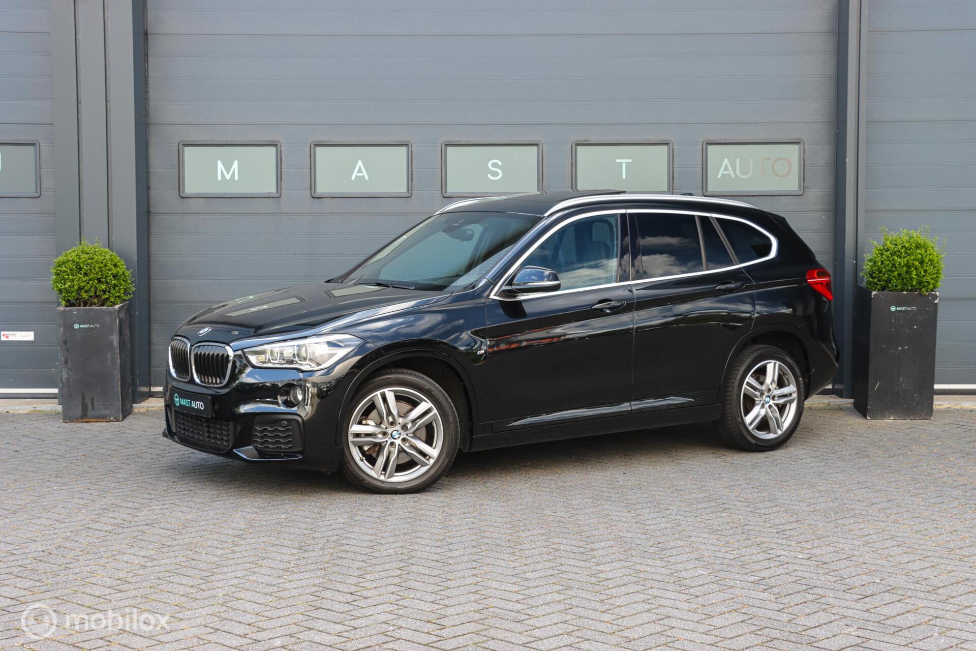 Foto van BMW X1 SDRIVE20I