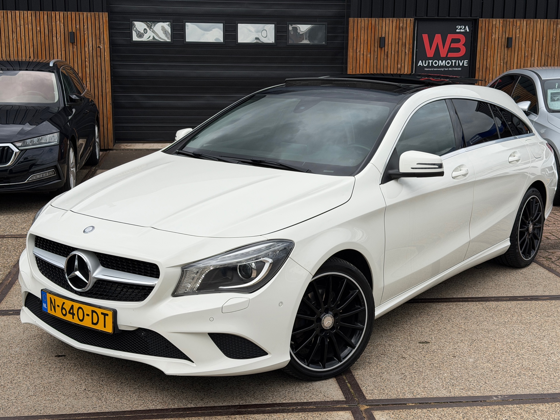 Foto van MERCEDES-BENZ CLA 180