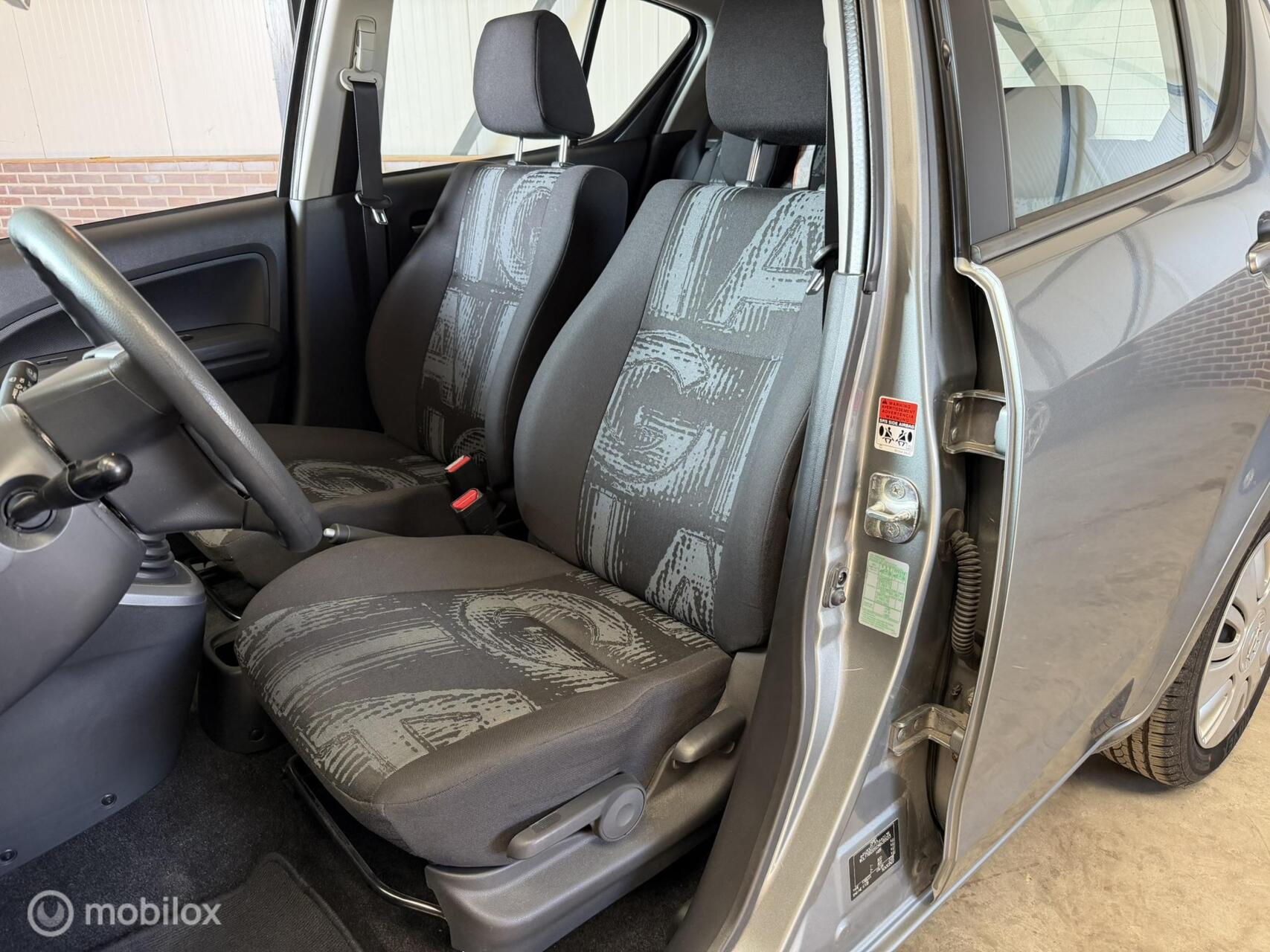 Foto van Opel Agila