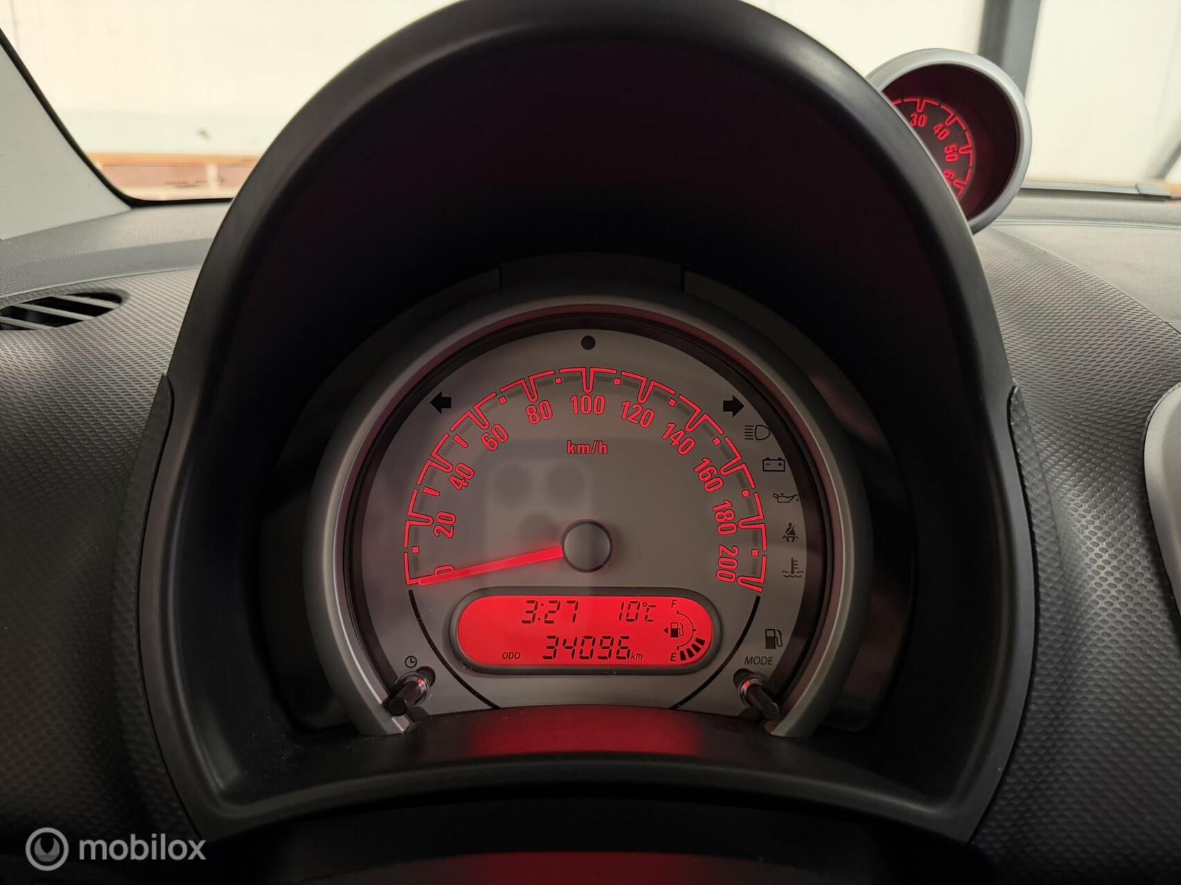 Foto van Opel Agila